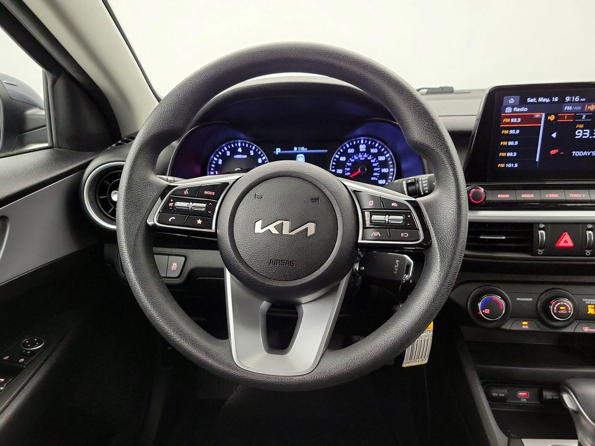 Thumbnail: 2023 Kia Forte - 10