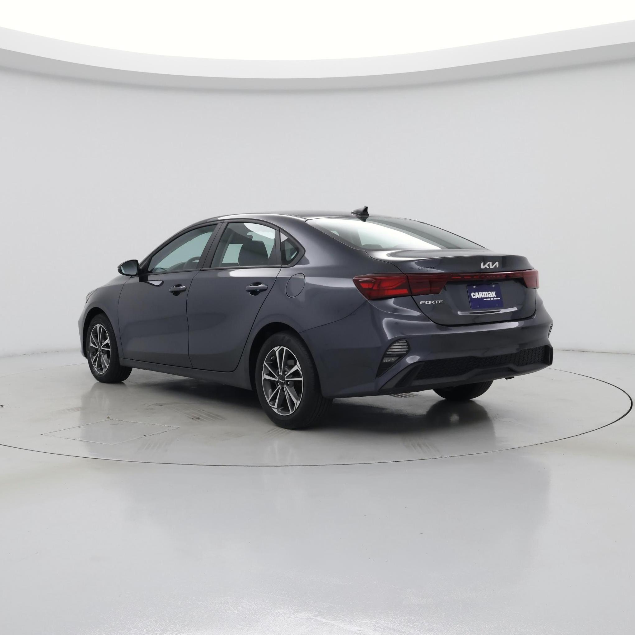 Thumbnail: 2023 Kia Forte - 2