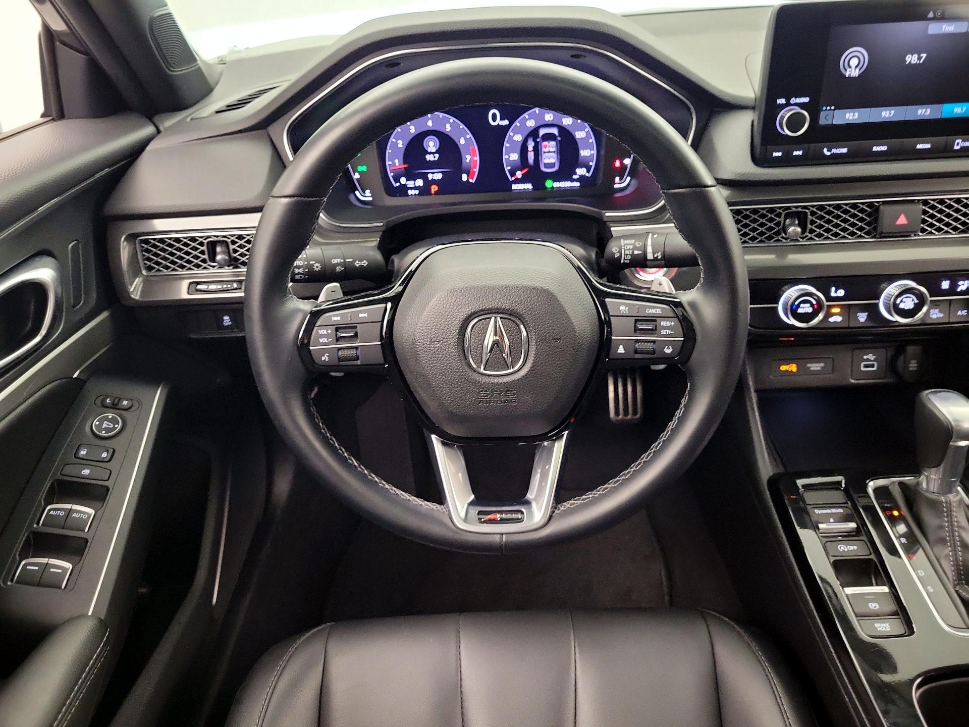 Thumbnail: 2023 Acura Integra - 10