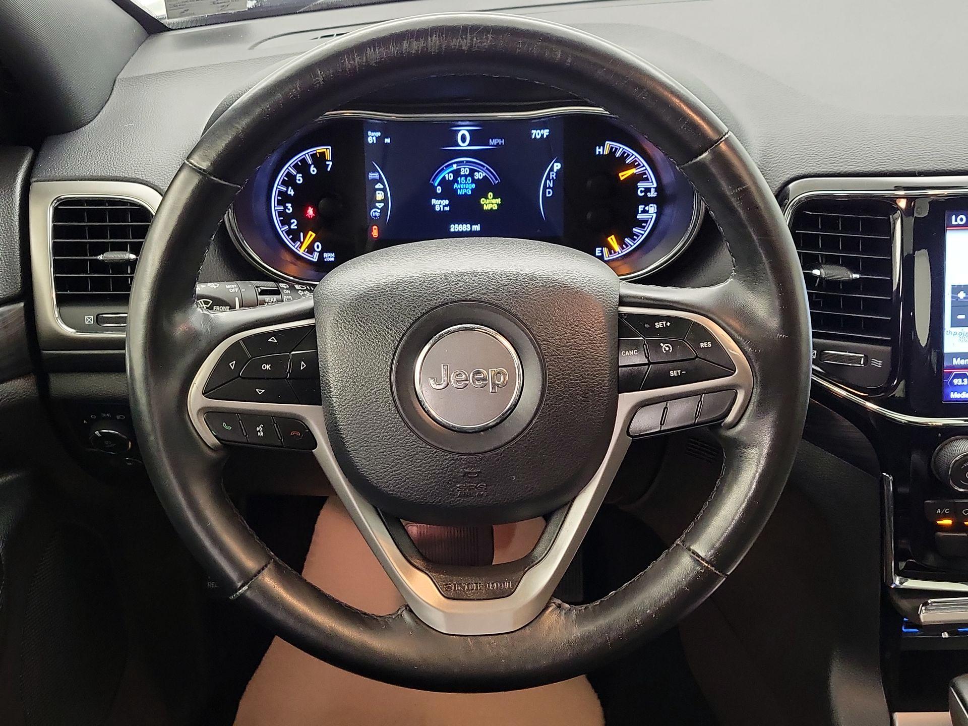 Thumbnail: 2020 Jeep Grand Cherokee - 10