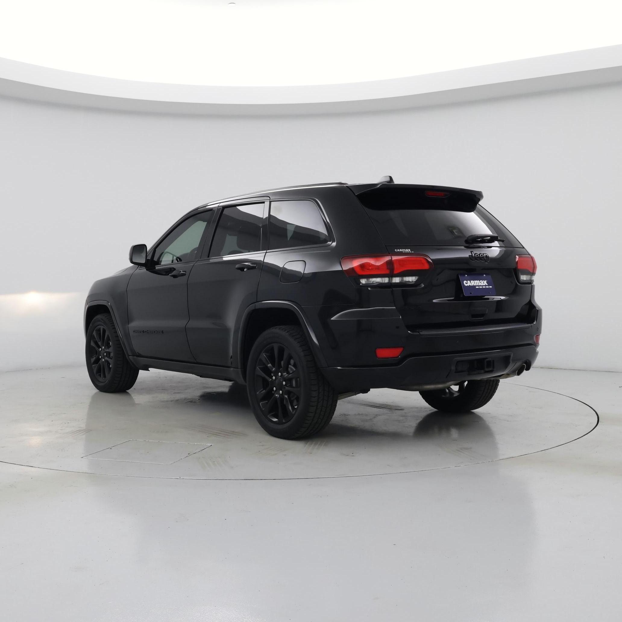 Thumbnail: 2020 Jeep Grand Cherokee - 2