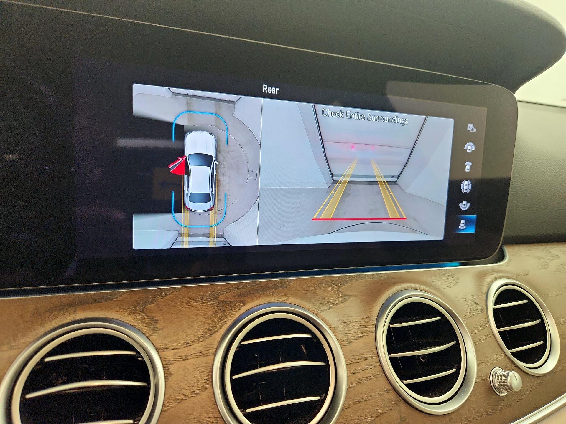 Thumbnail: 2023 Mercedes-Benz E-Class - 13