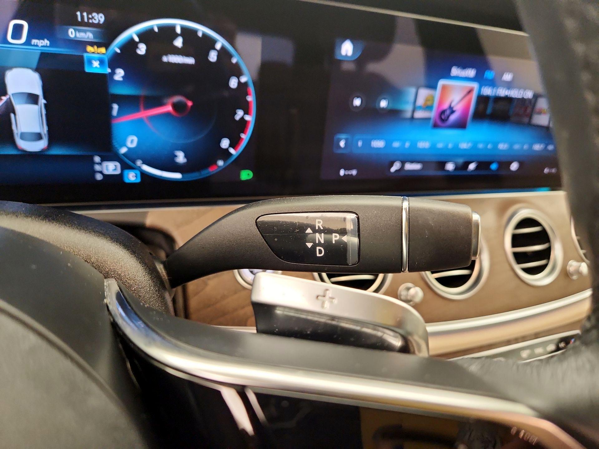 Thumbnail: 2023 Mercedes-Benz E-Class - 16