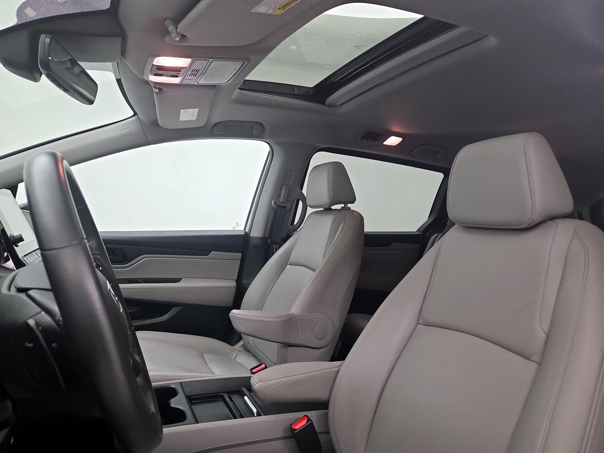 Thumbnail: 2023 Honda Odyssey - 19