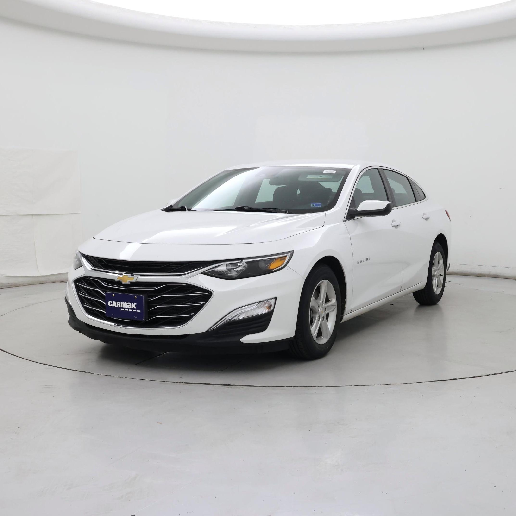 Thumbnail: 2024 Chevrolet Malibu - 4
