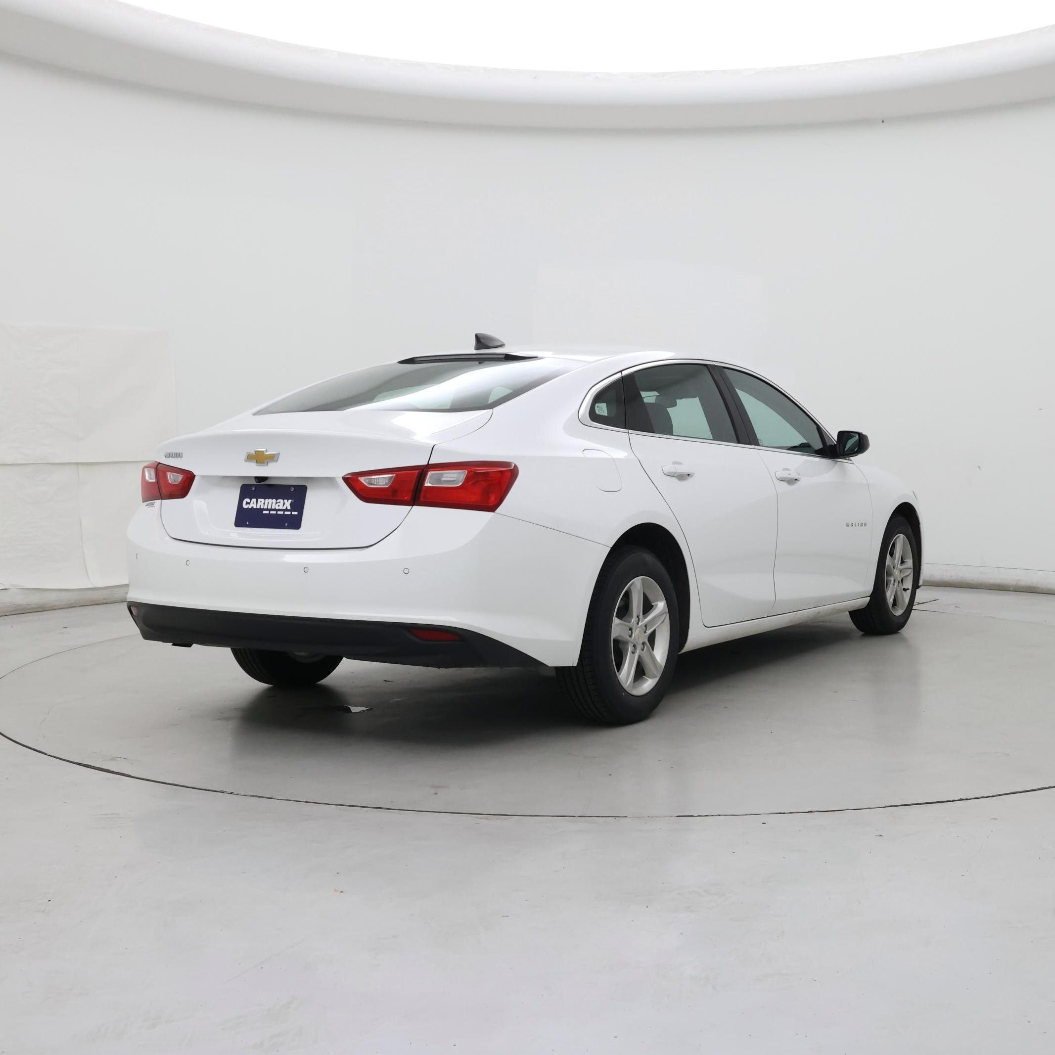 Thumbnail: 2024 Chevrolet Malibu - 8