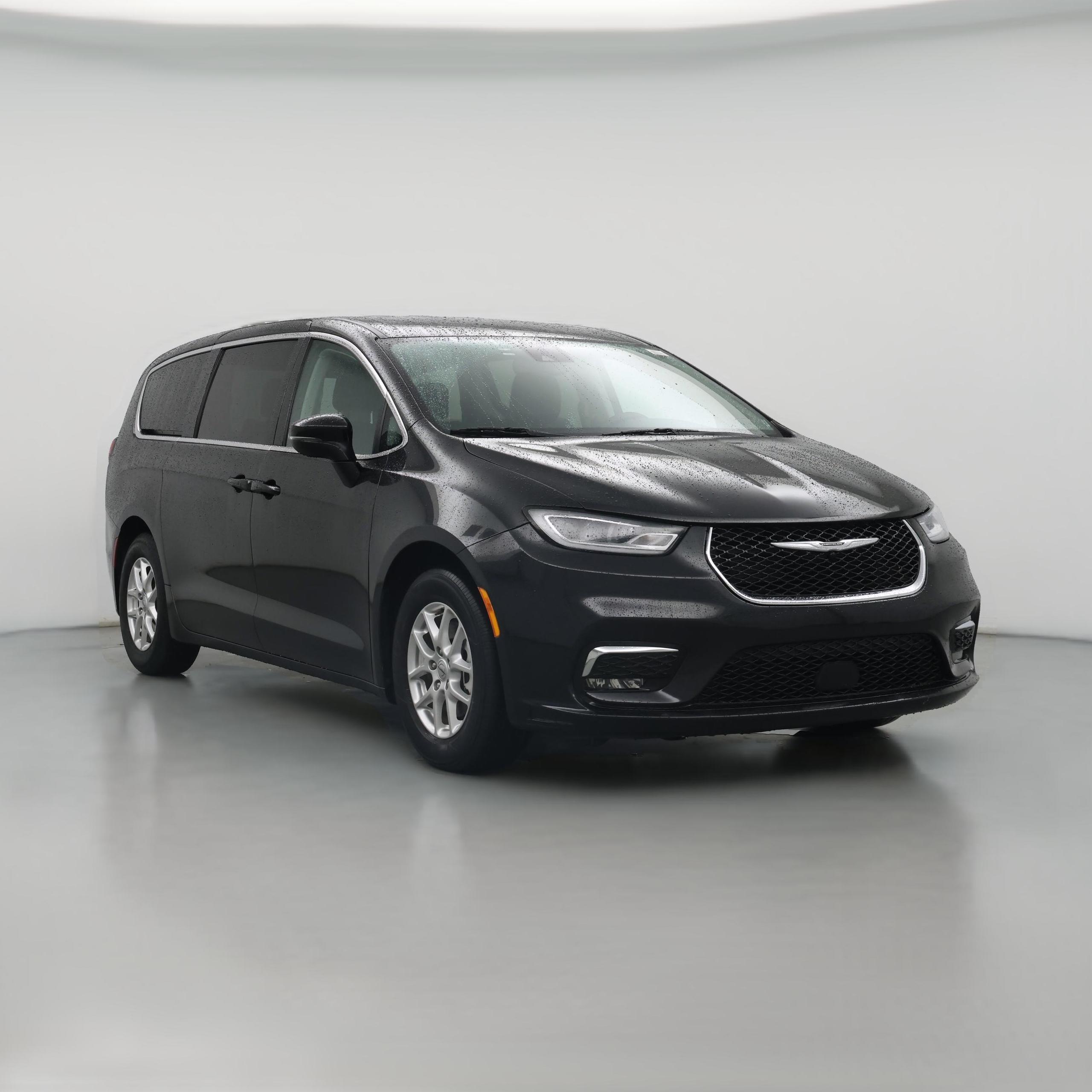 Thumbnail: 2023 Chrysler Pacifica - 1