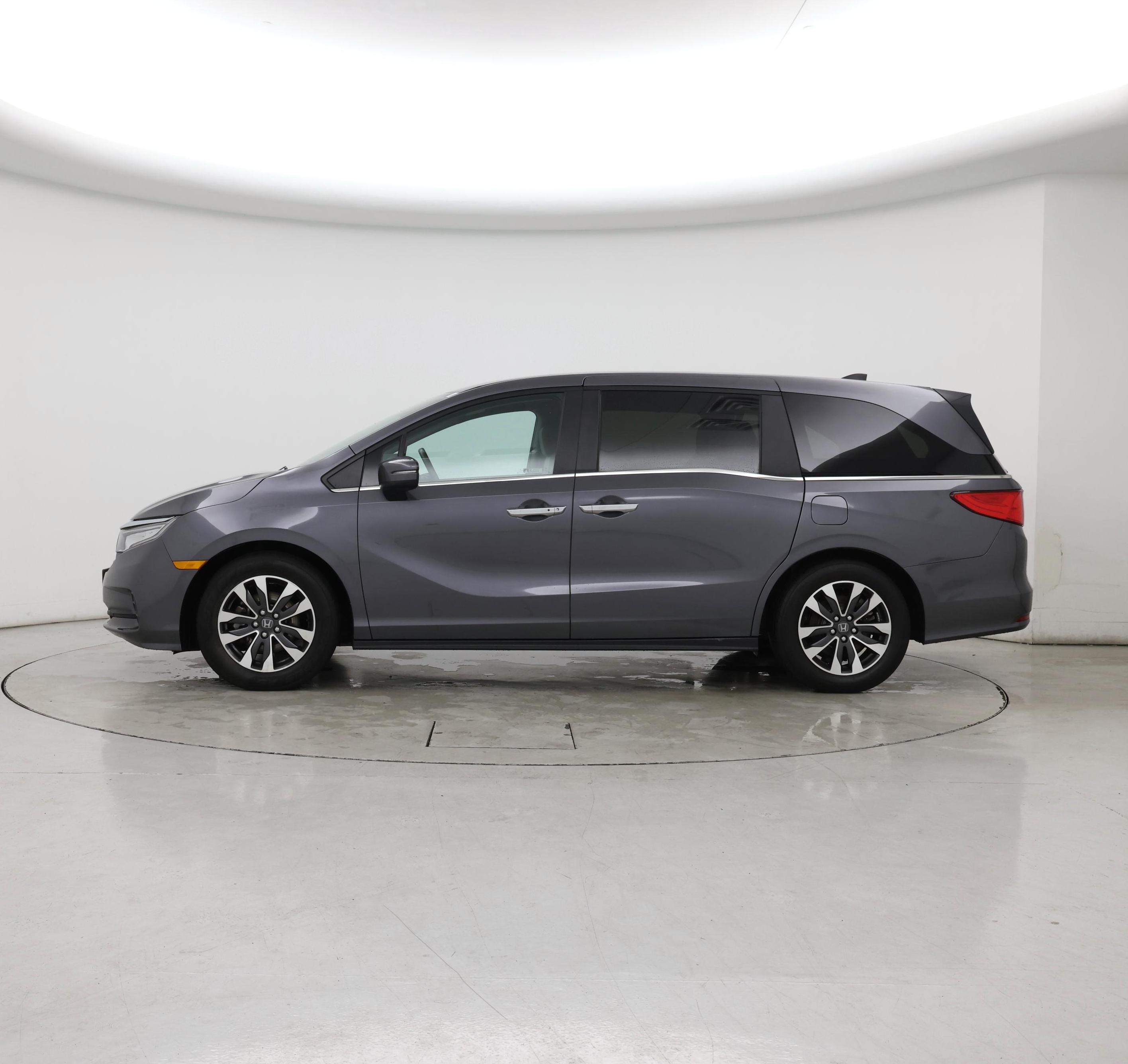 Thumbnail: 2024 Honda Odyssey - 3