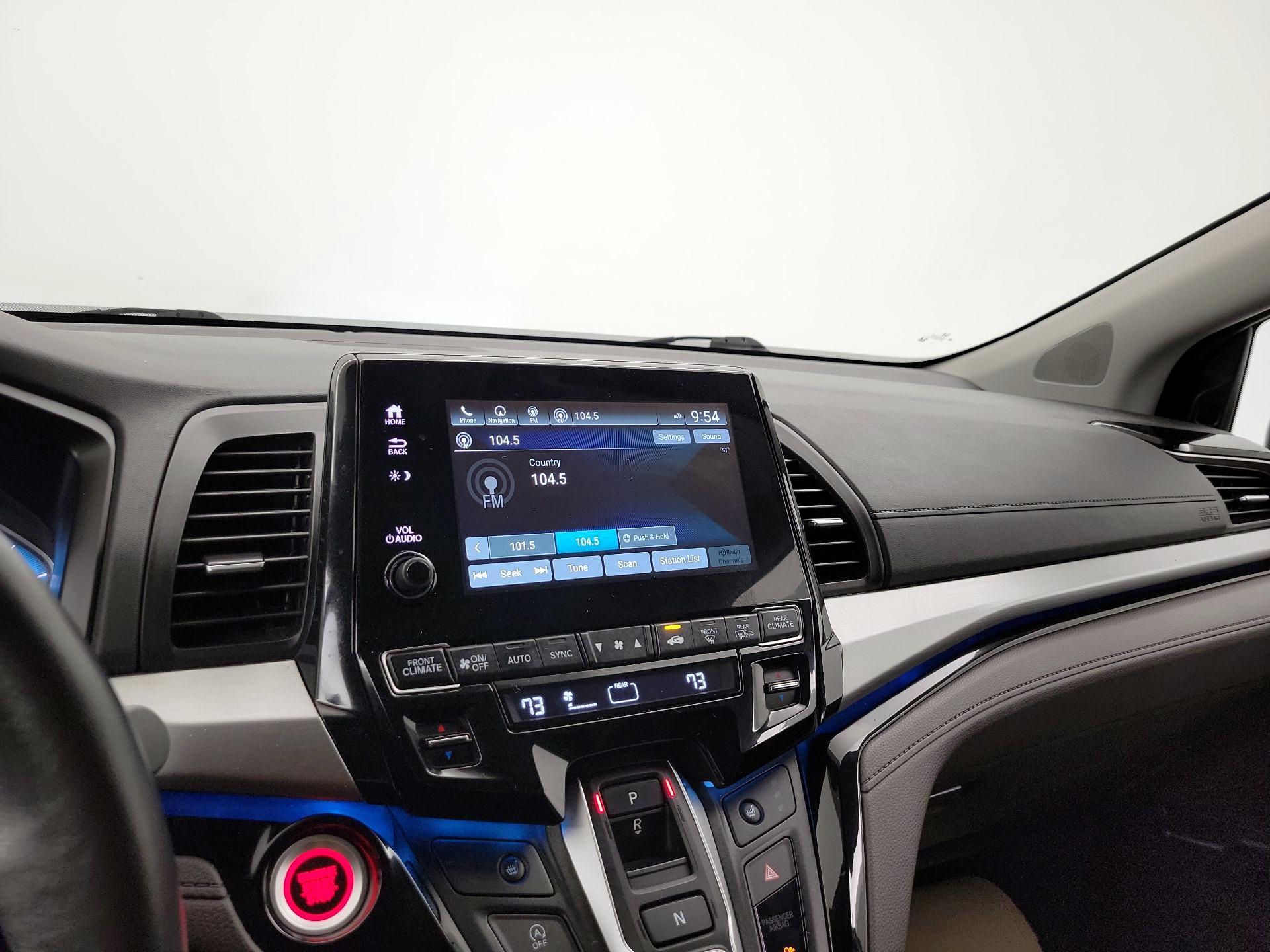 Thumbnail: 2023 Honda Odyssey - 16