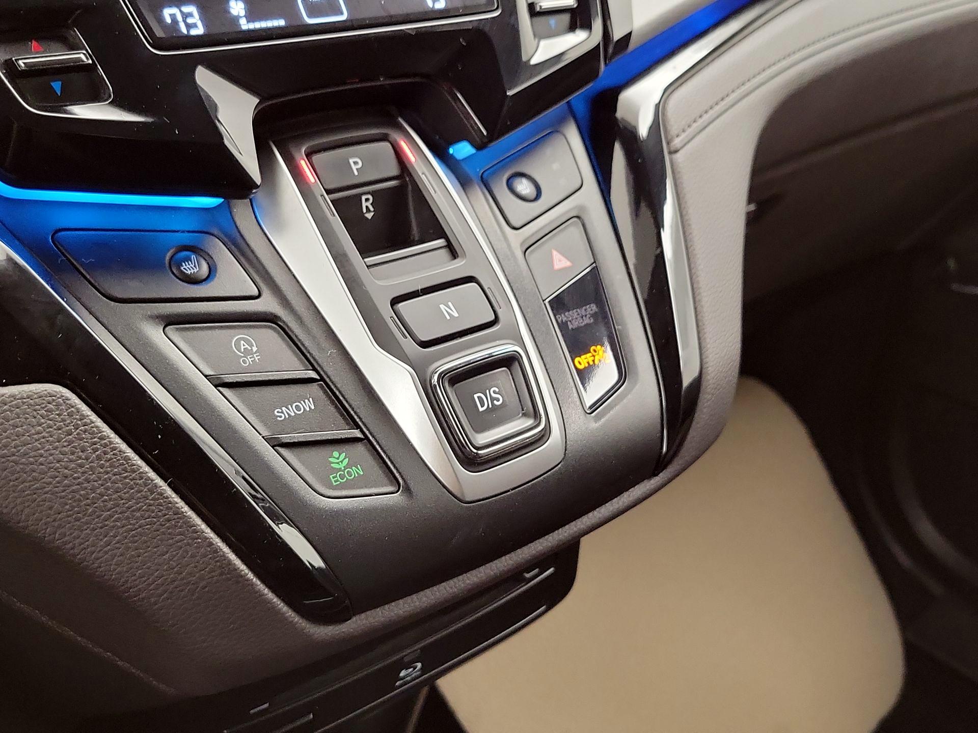 Thumbnail: 2023 Honda Odyssey - 18