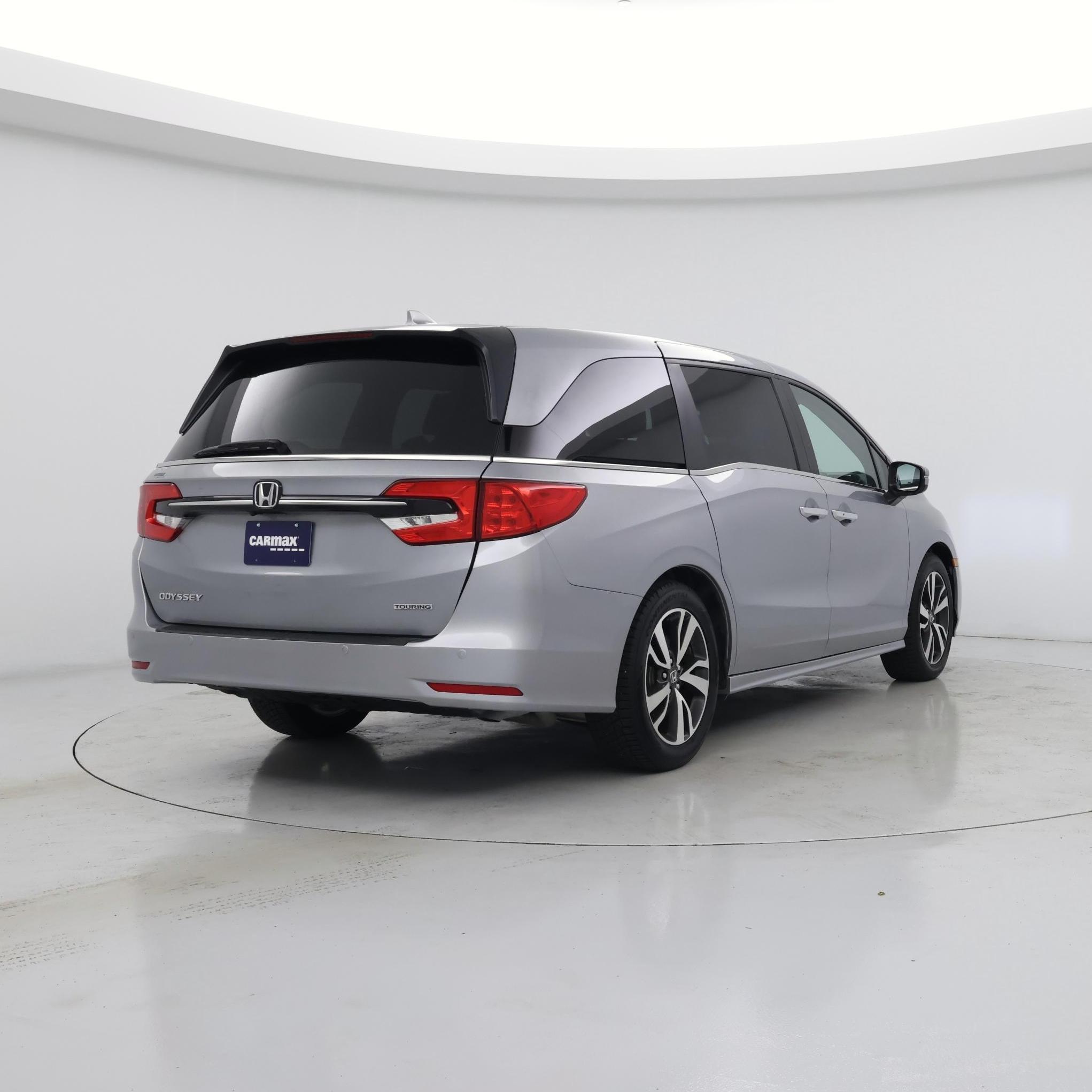 Thumbnail: 2023 Honda Odyssey - 8