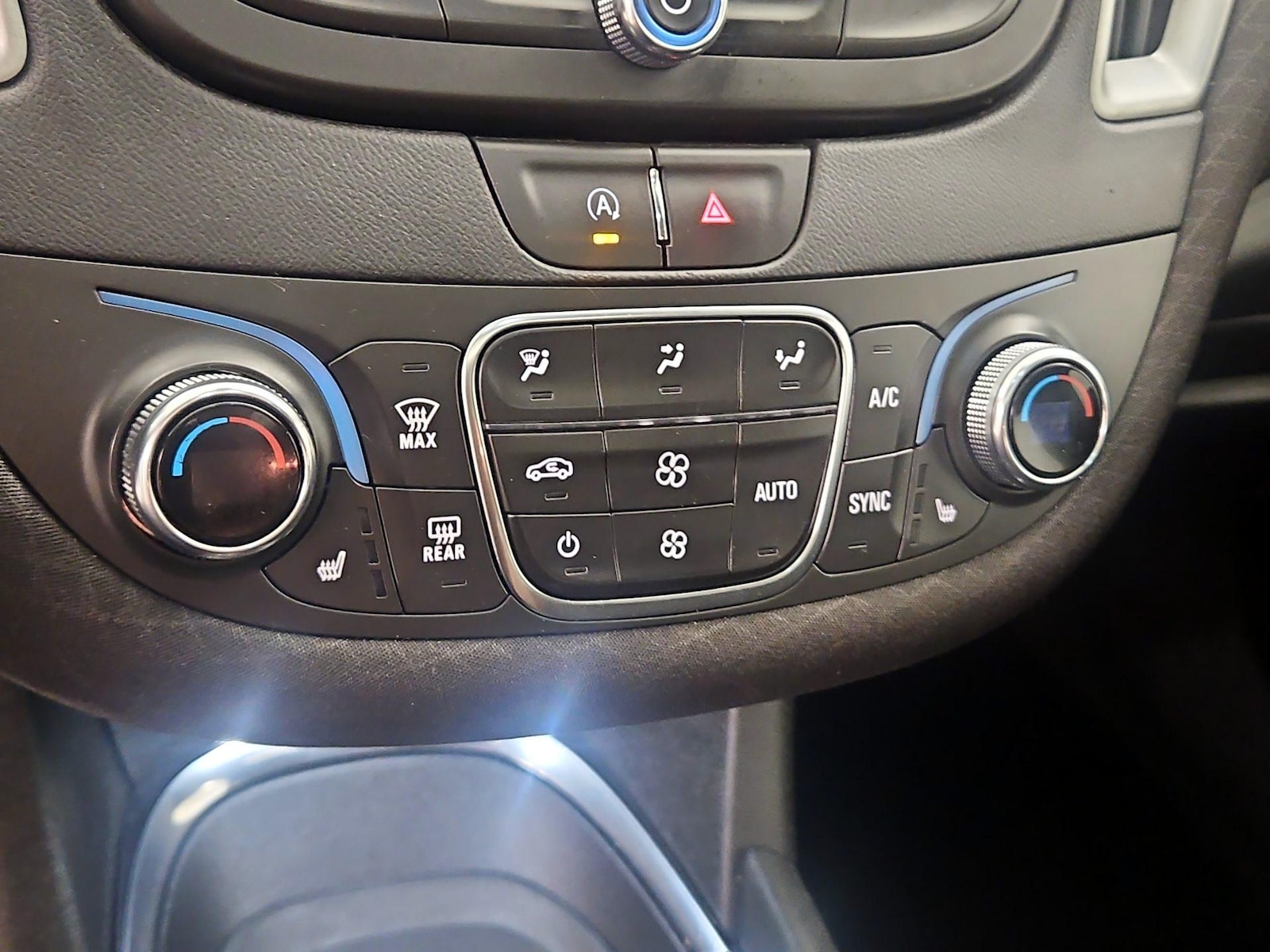 2022 Chevrolet Malibu 1LT - Photo 17