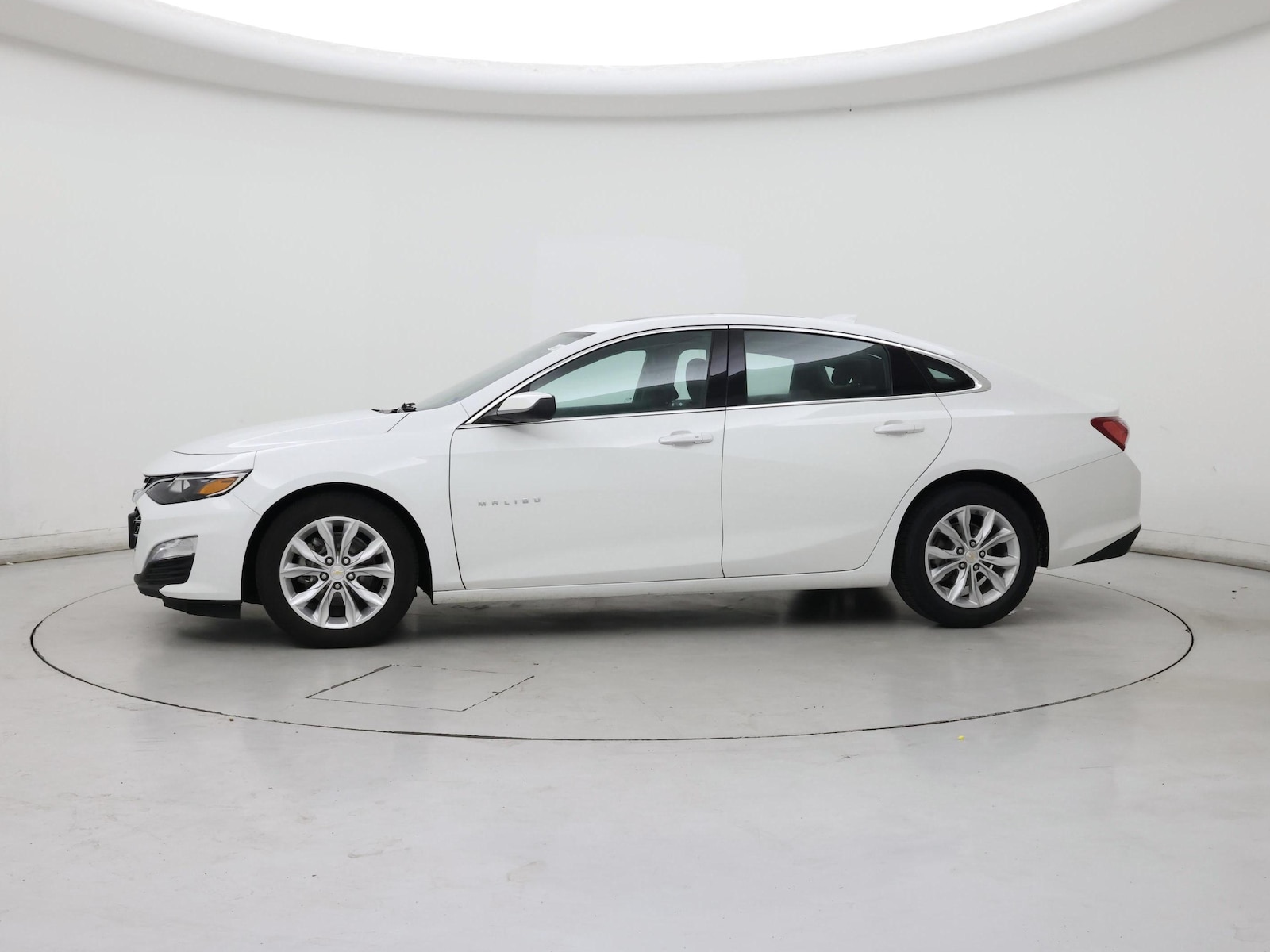 2022 Chevrolet Malibu 1LT - Photo 4