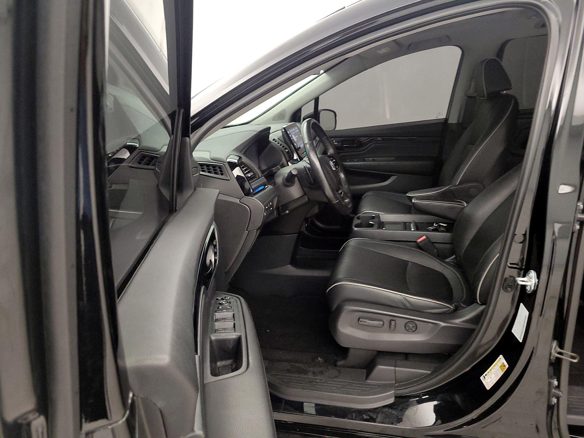 Thumbnail: 2023 Honda Odyssey - 11