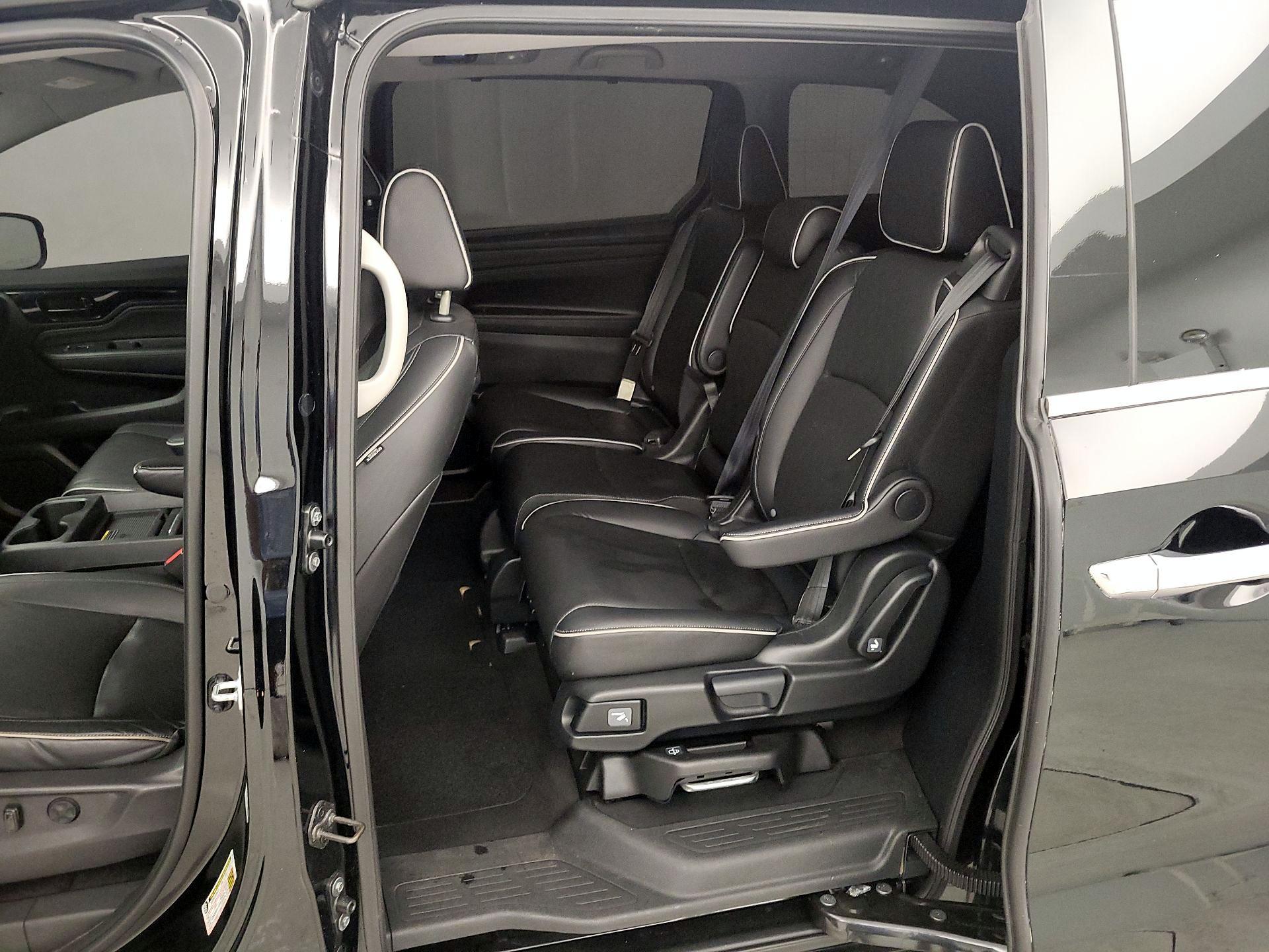 Thumbnail: 2023 Honda Odyssey - 19