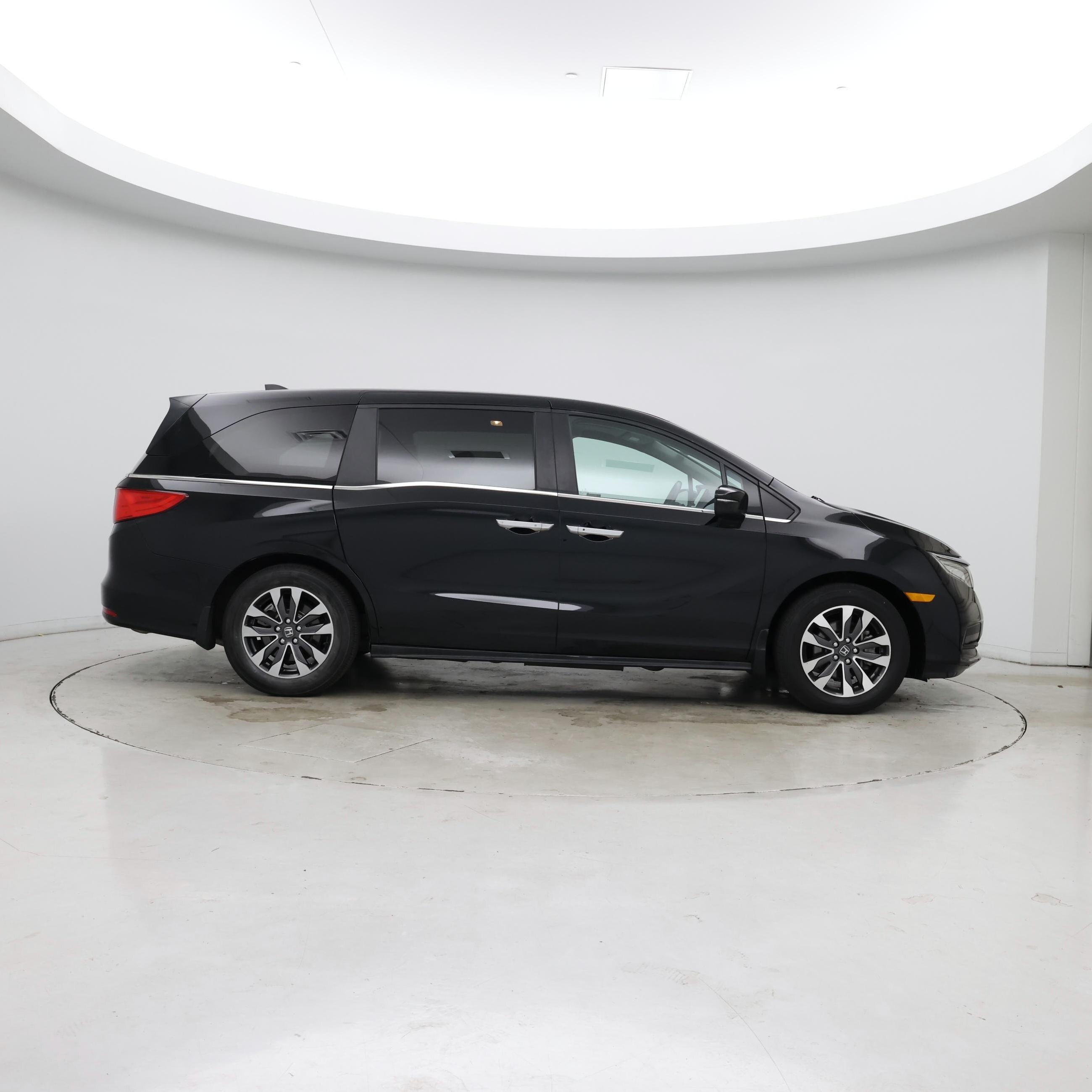 Thumbnail: 2024 Honda Odyssey - 7