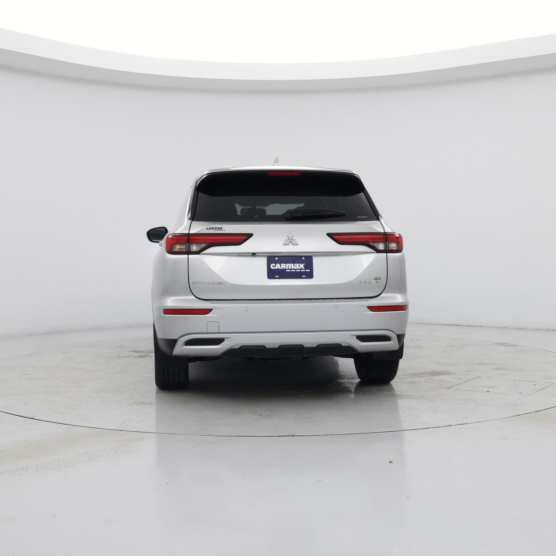 Thumbnail: 2023 Mitsubishi Outlander - 6