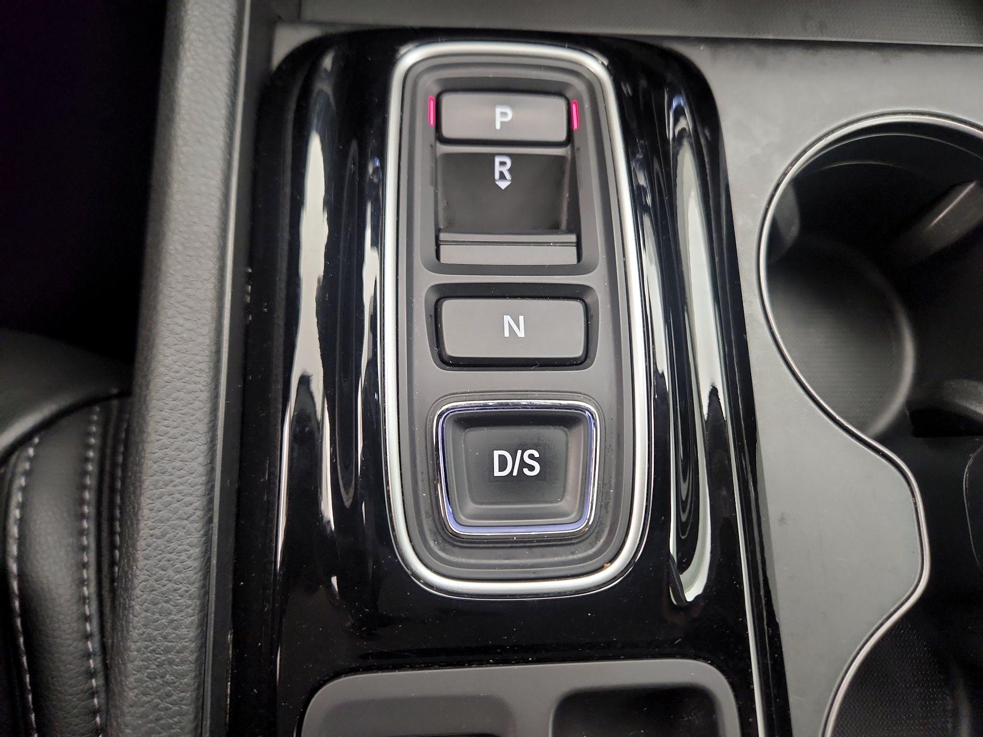 Thumbnail: 2023 Honda Pilot - 17