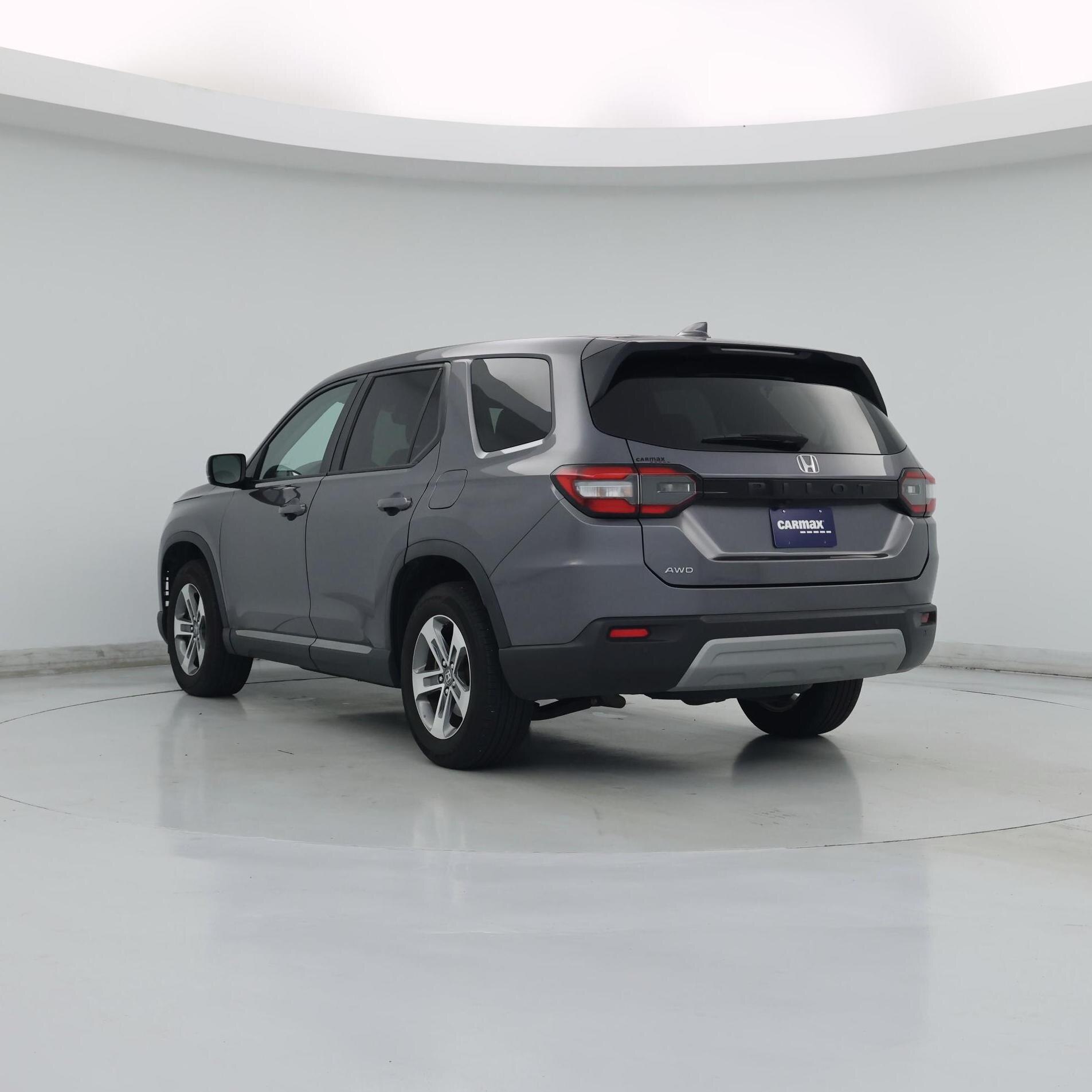Thumbnail: 2023 Honda Pilot - 2