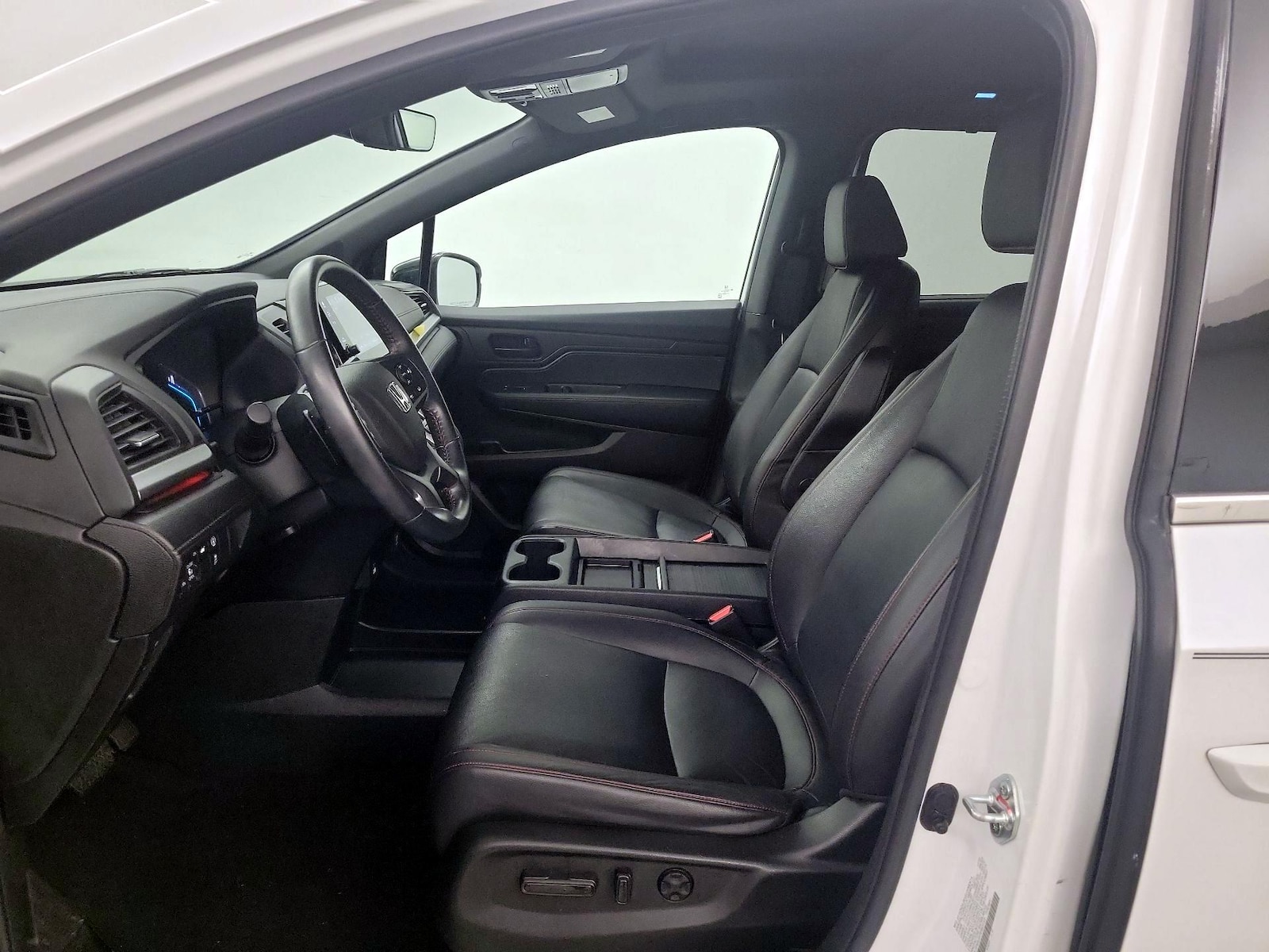 2023 Honda Odyssey SPORT - Photo 12