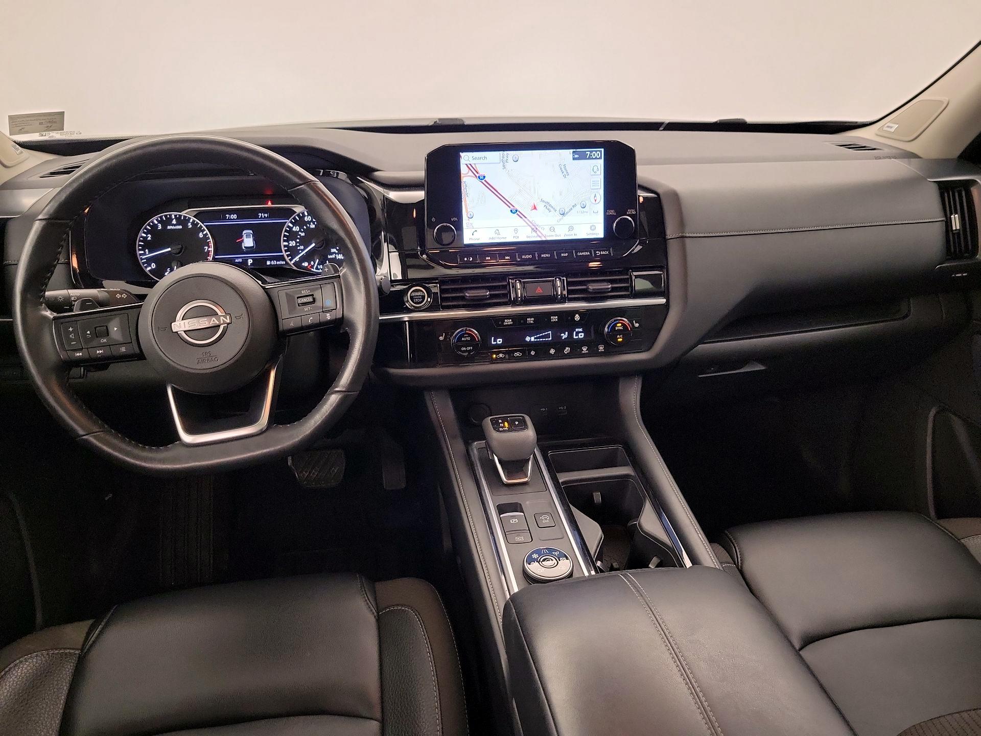 Thumbnail: 2023 Nissan Pathfinder - 9