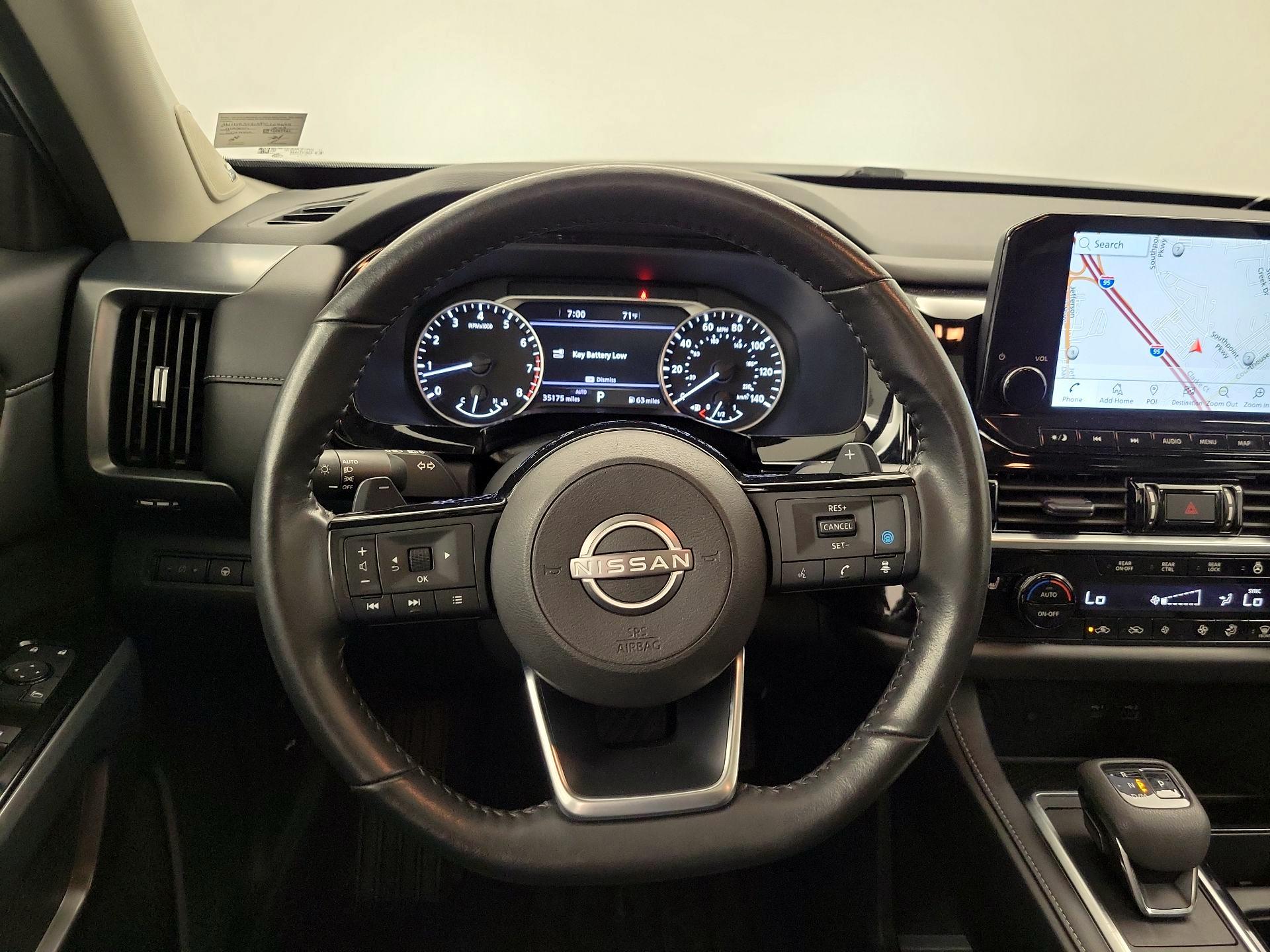 Thumbnail: 2023 Nissan Pathfinder - 10