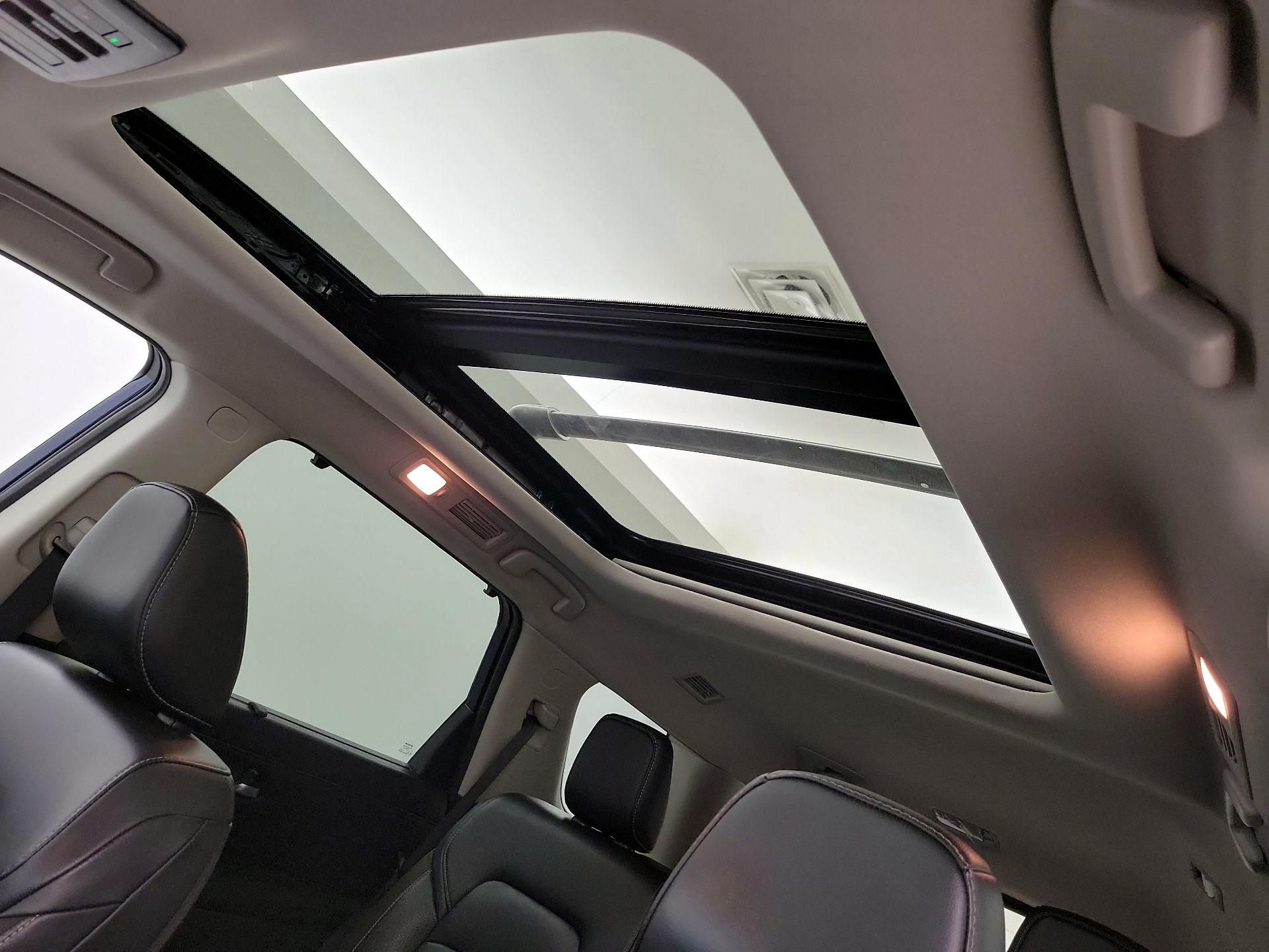 Thumbnail: 2023 Nissan Pathfinder - 20