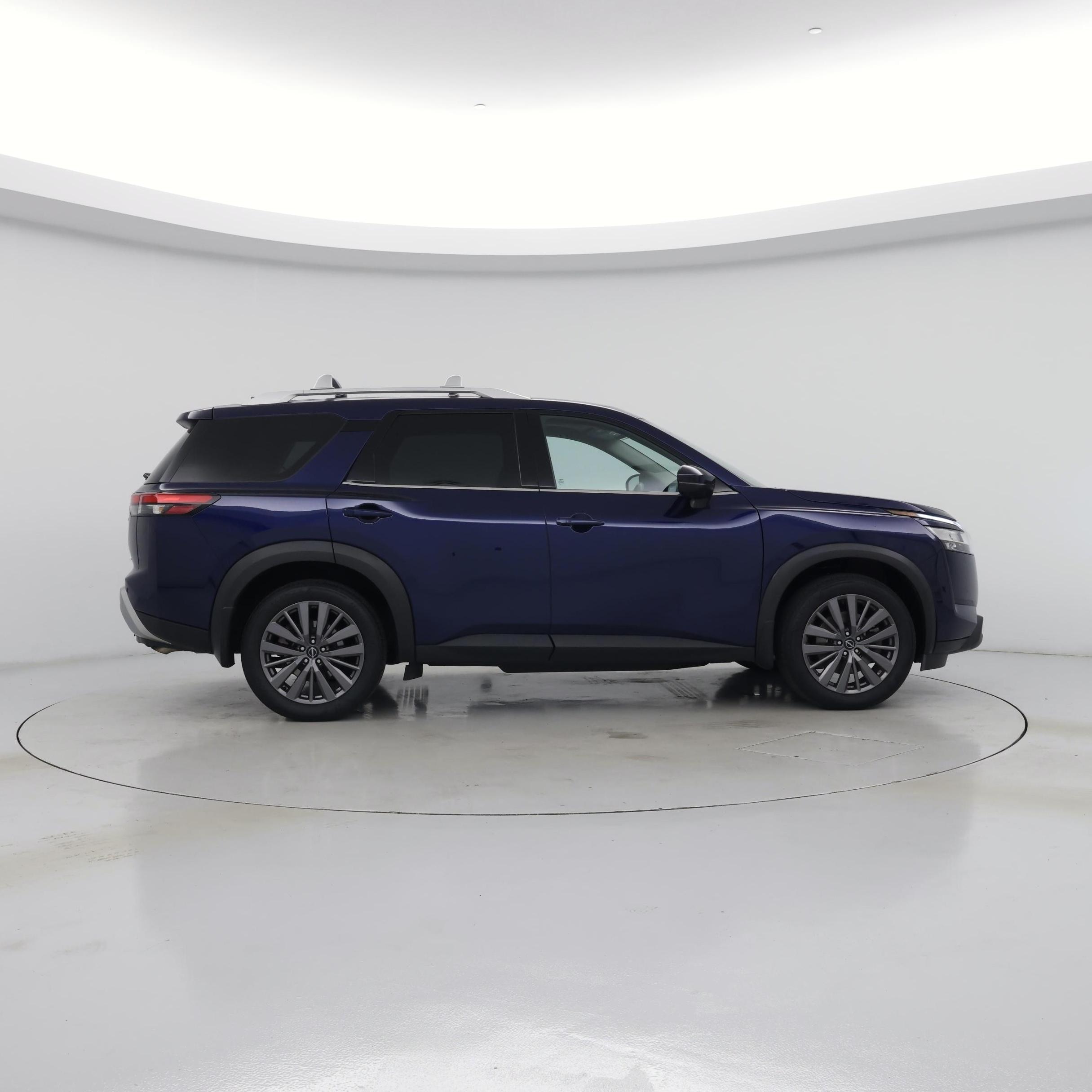 Thumbnail: 2023 Nissan Pathfinder - 7
