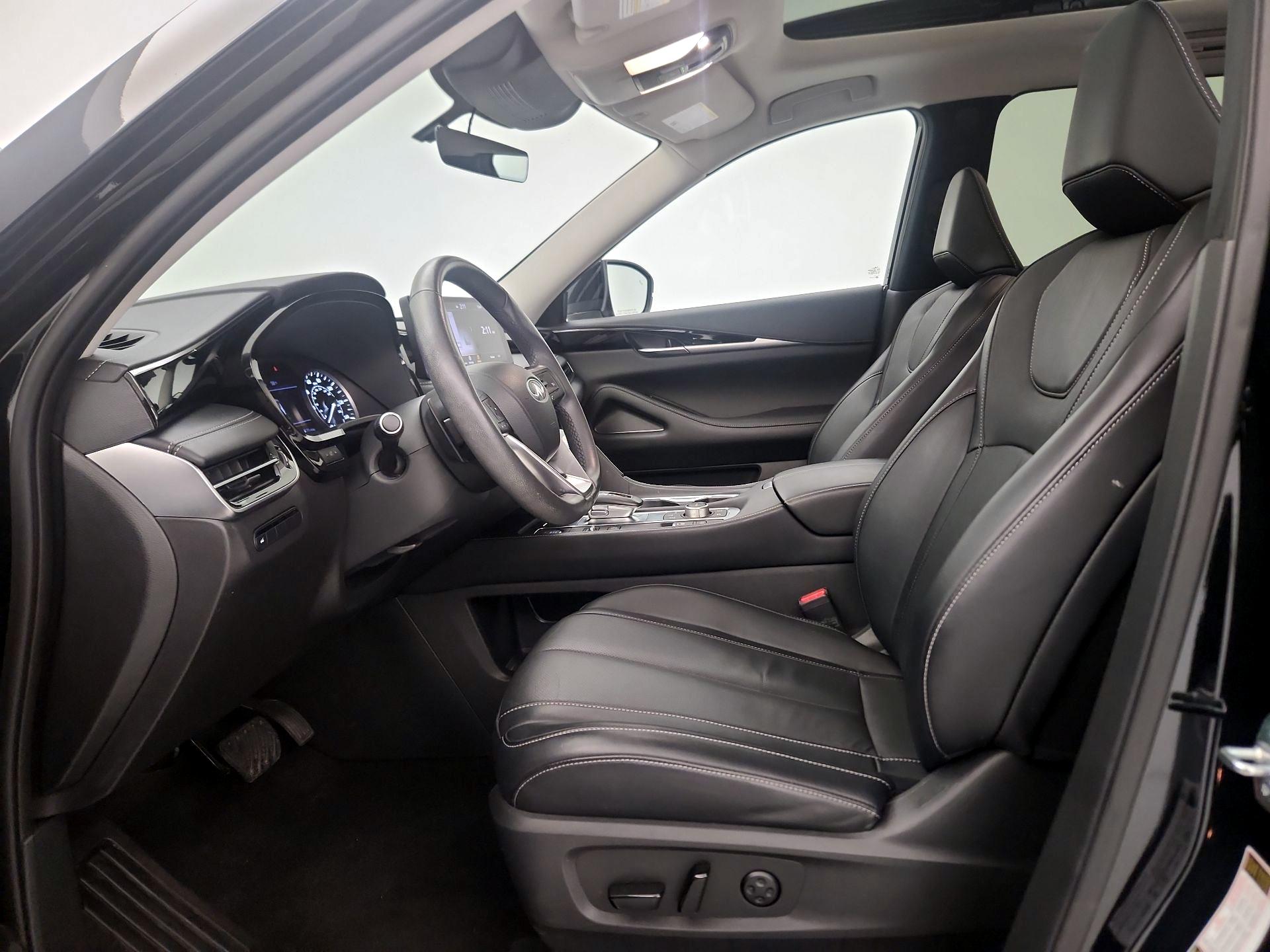 Thumbnail: 2023 INFINITI QX60 - 11
