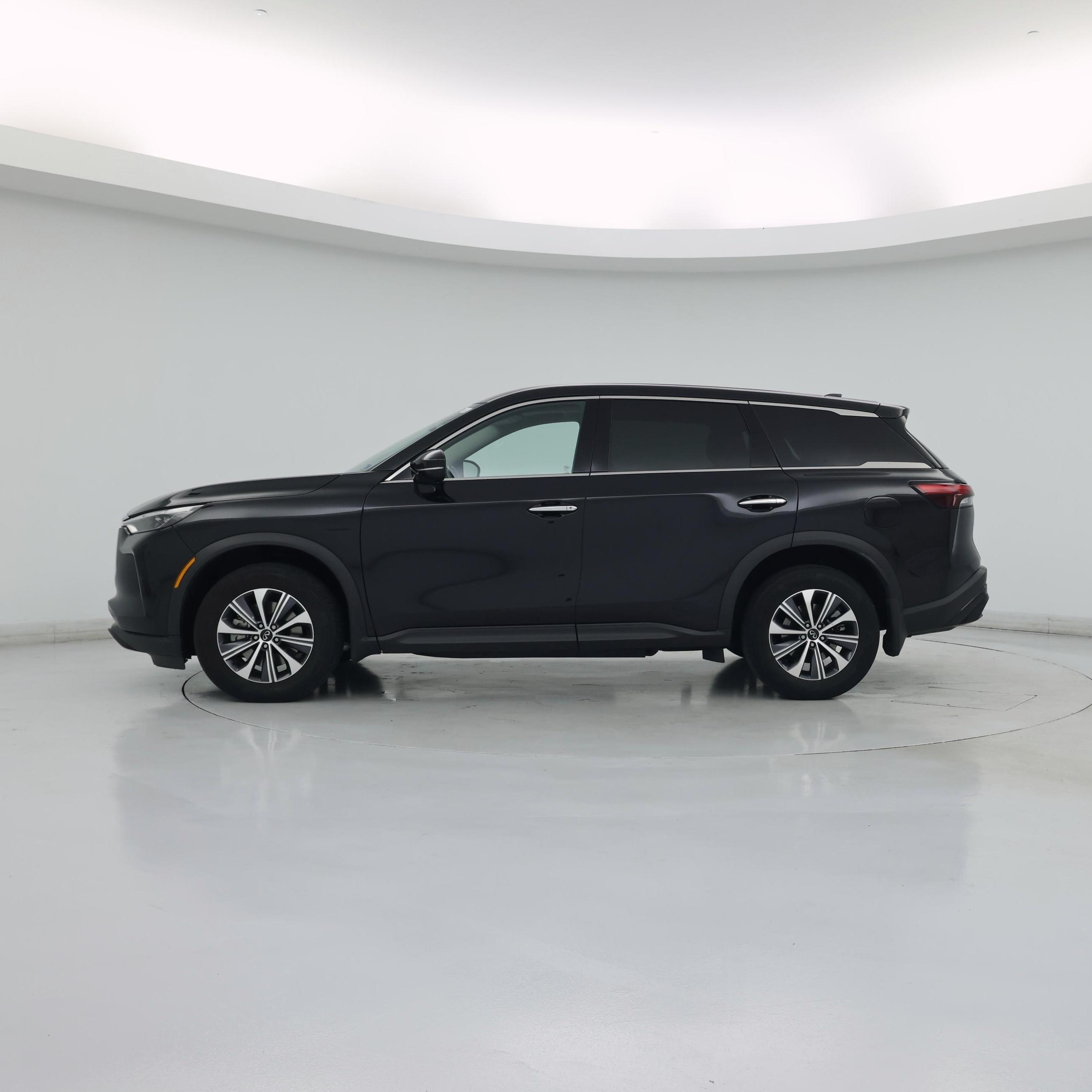 Thumbnail: 2023 INFINITI QX60 - 3