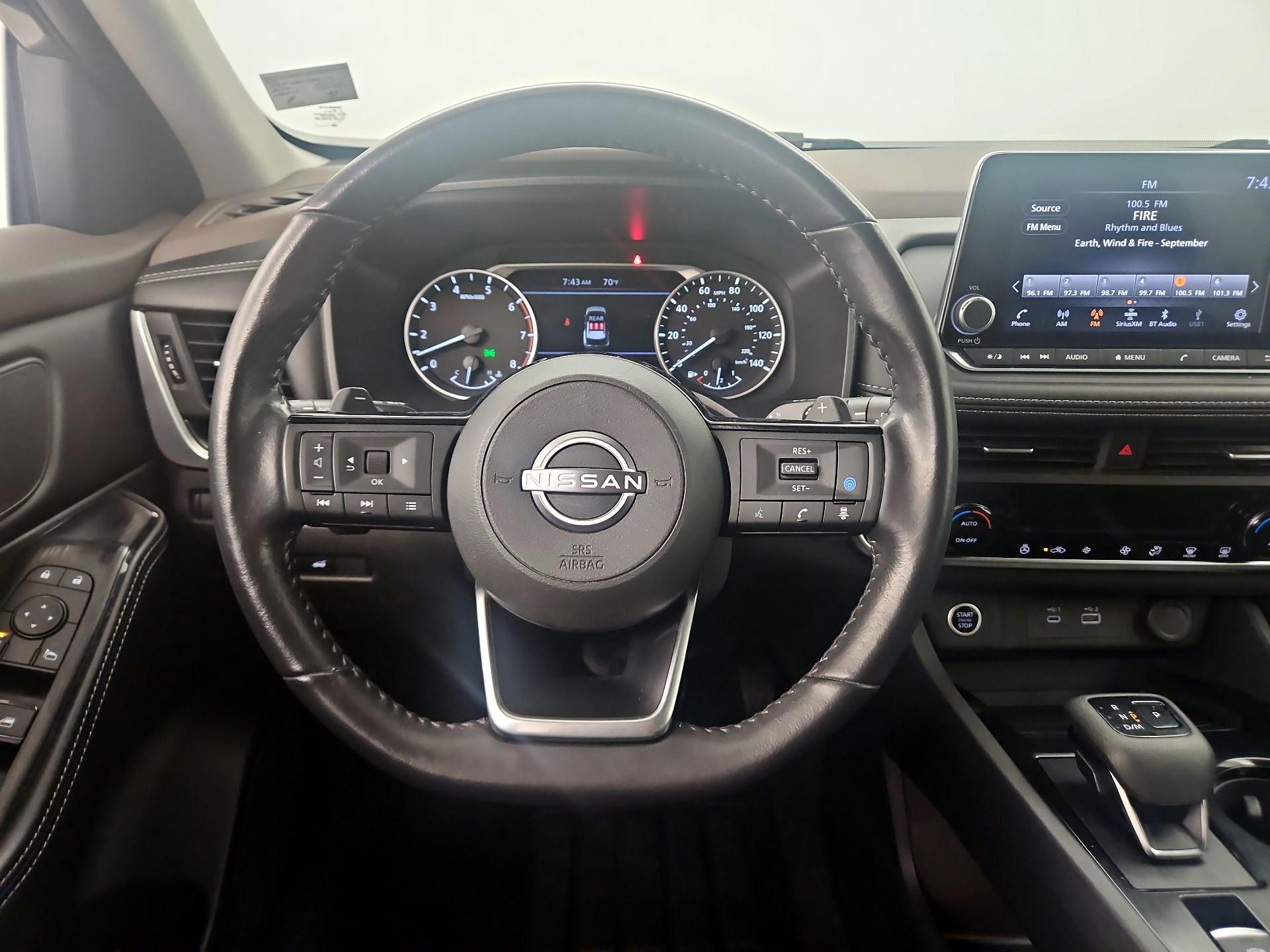 Thumbnail: 2023 Nissan Rogue - 10