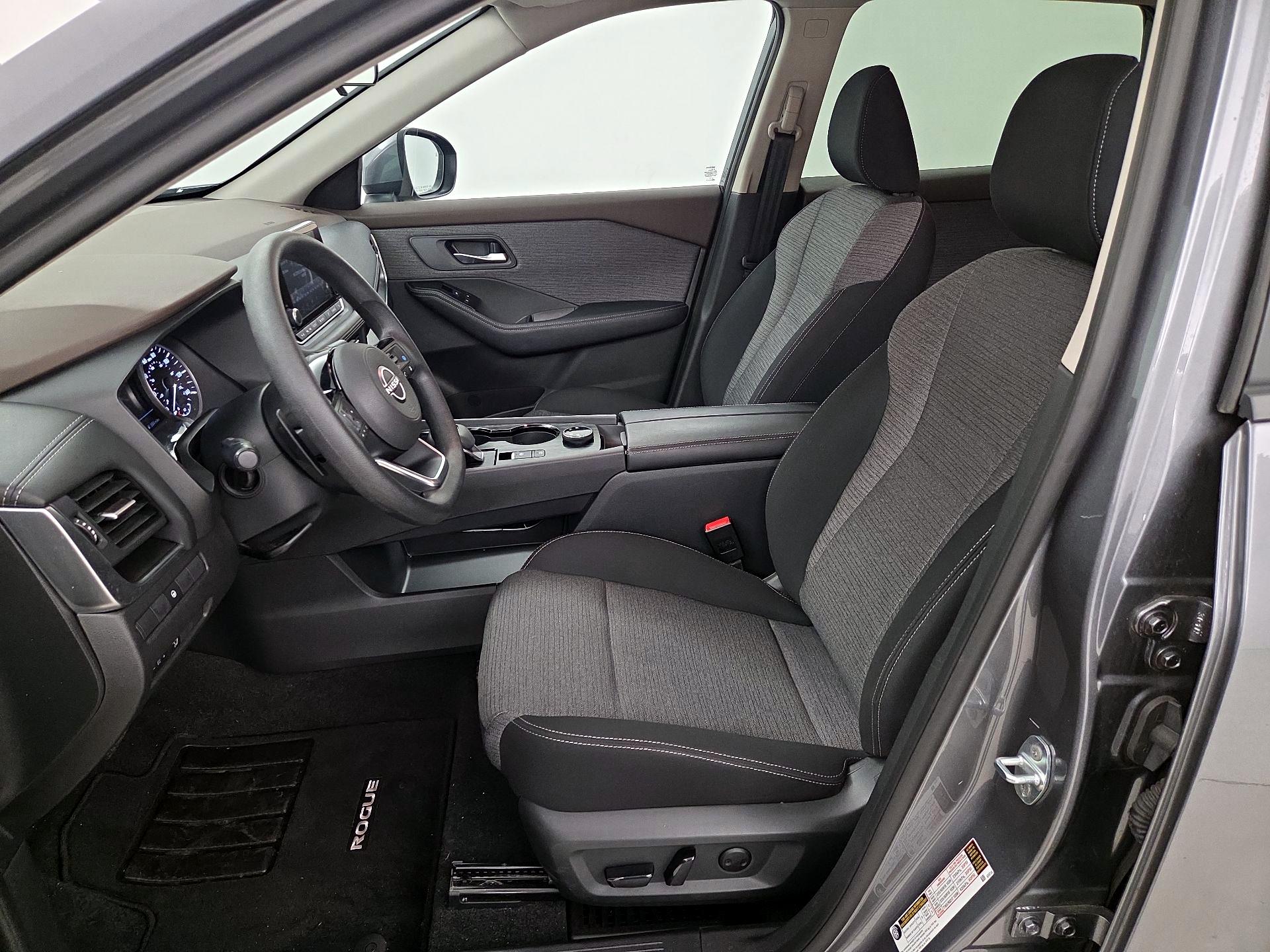 Thumbnail: 2023 Nissan Rogue - 11