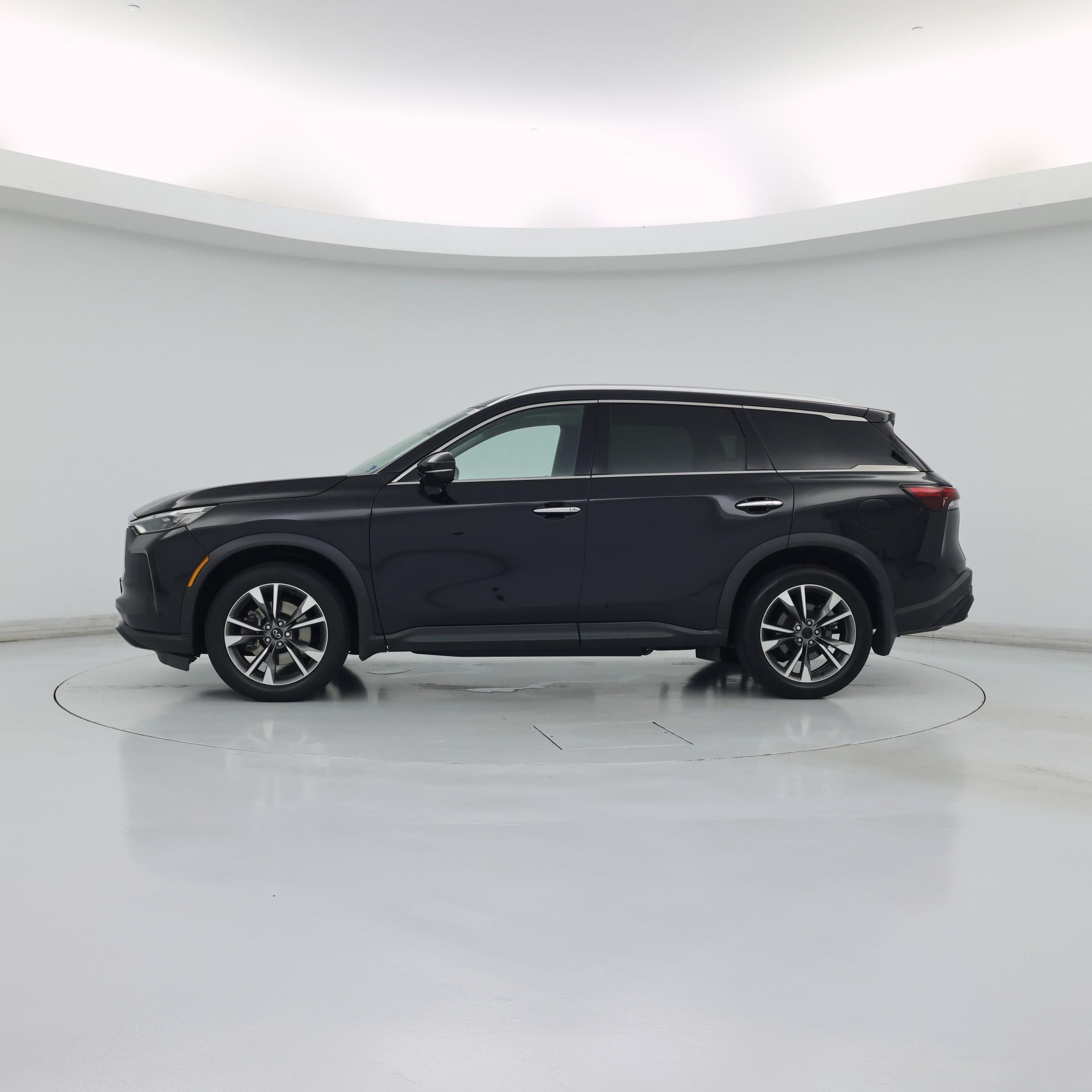 Thumbnail: 2023 INFINITI QX60 - 3