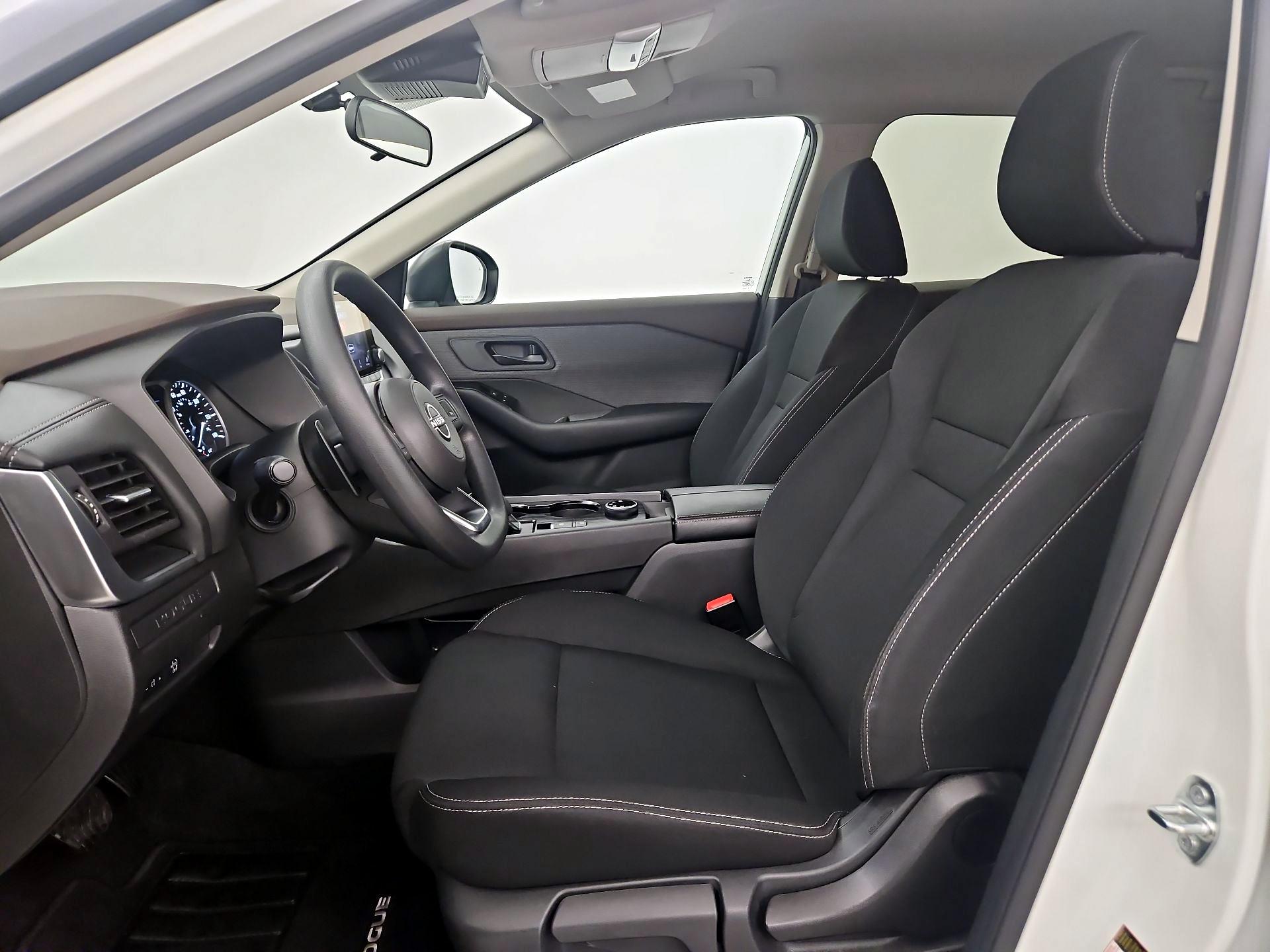 Thumbnail: 2023 Nissan Rogue - 11