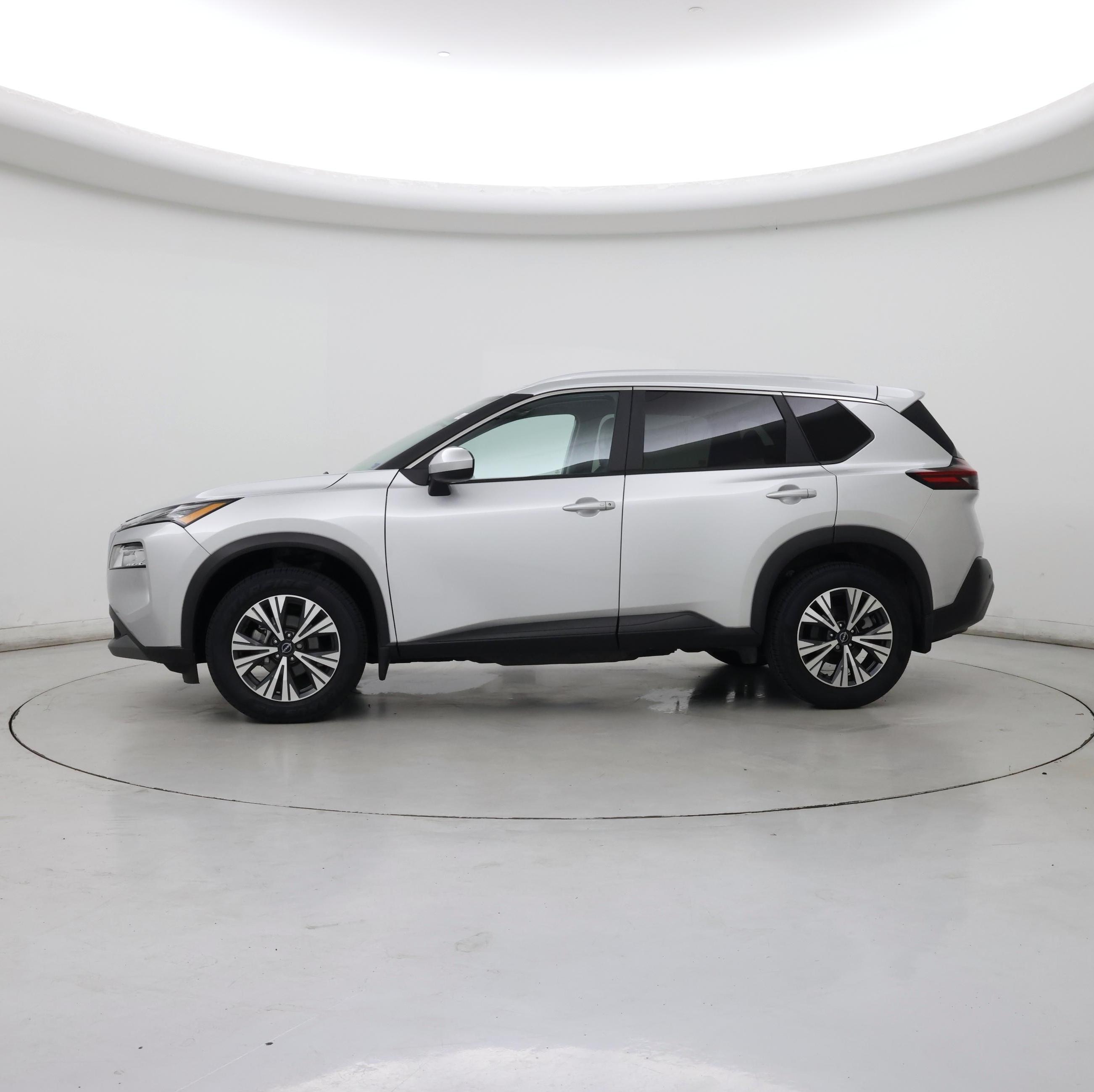 Thumbnail: 2023 Nissan Rogue - 3