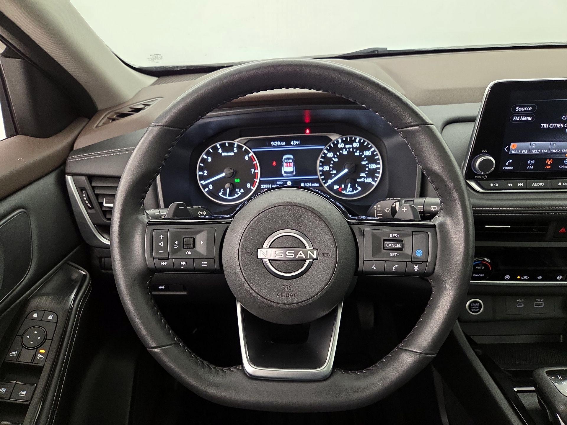 Thumbnail: 2023 Nissan Rogue - 10