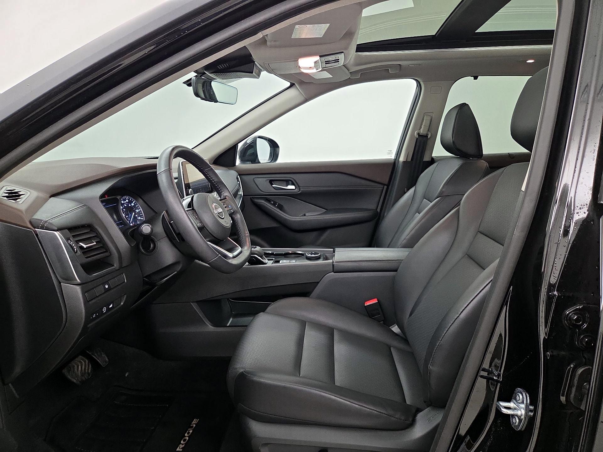 Thumbnail: 2023 Nissan Rogue - 11