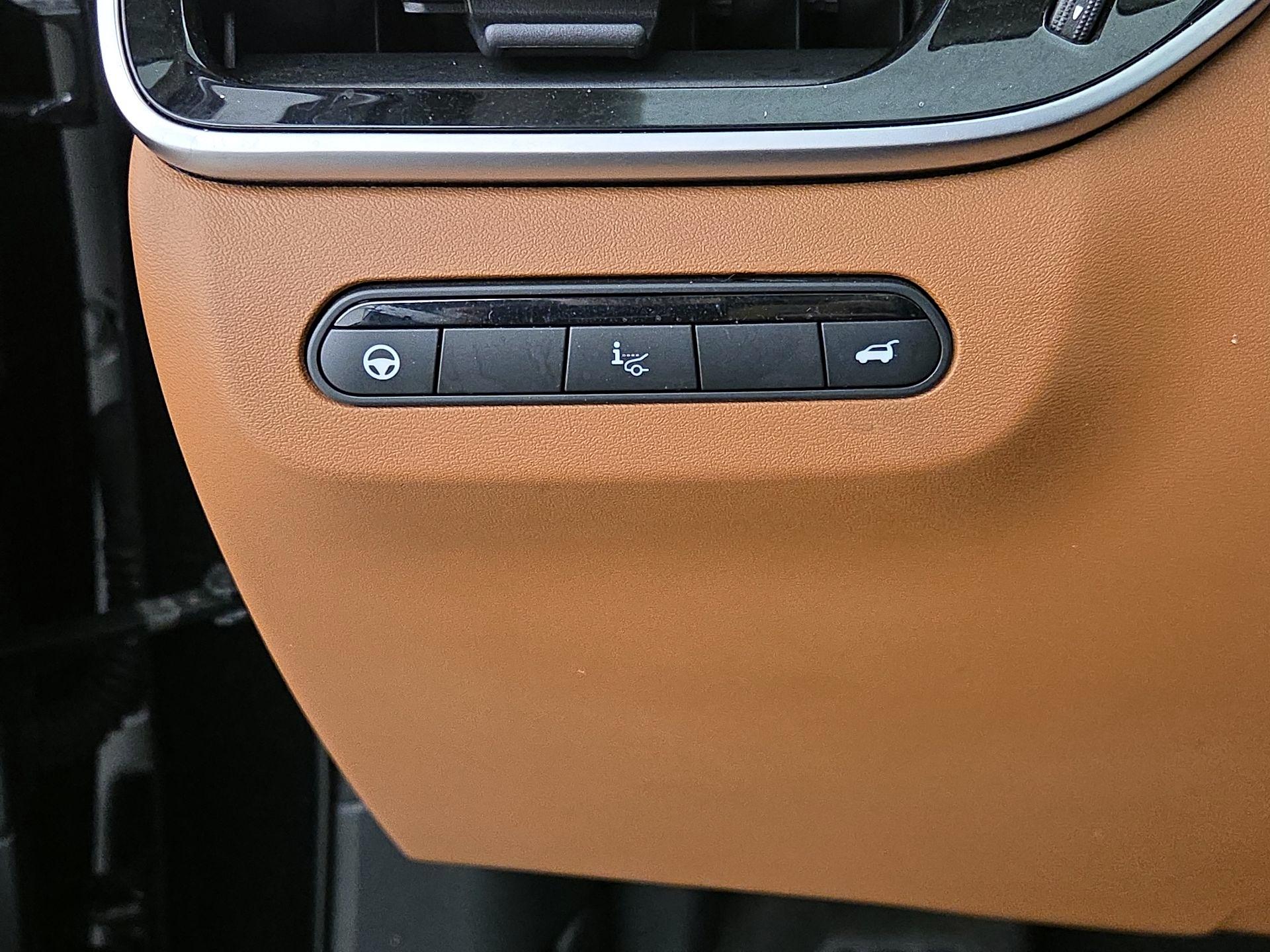 Thumbnail: 2023 INFINITI QX60 - 13