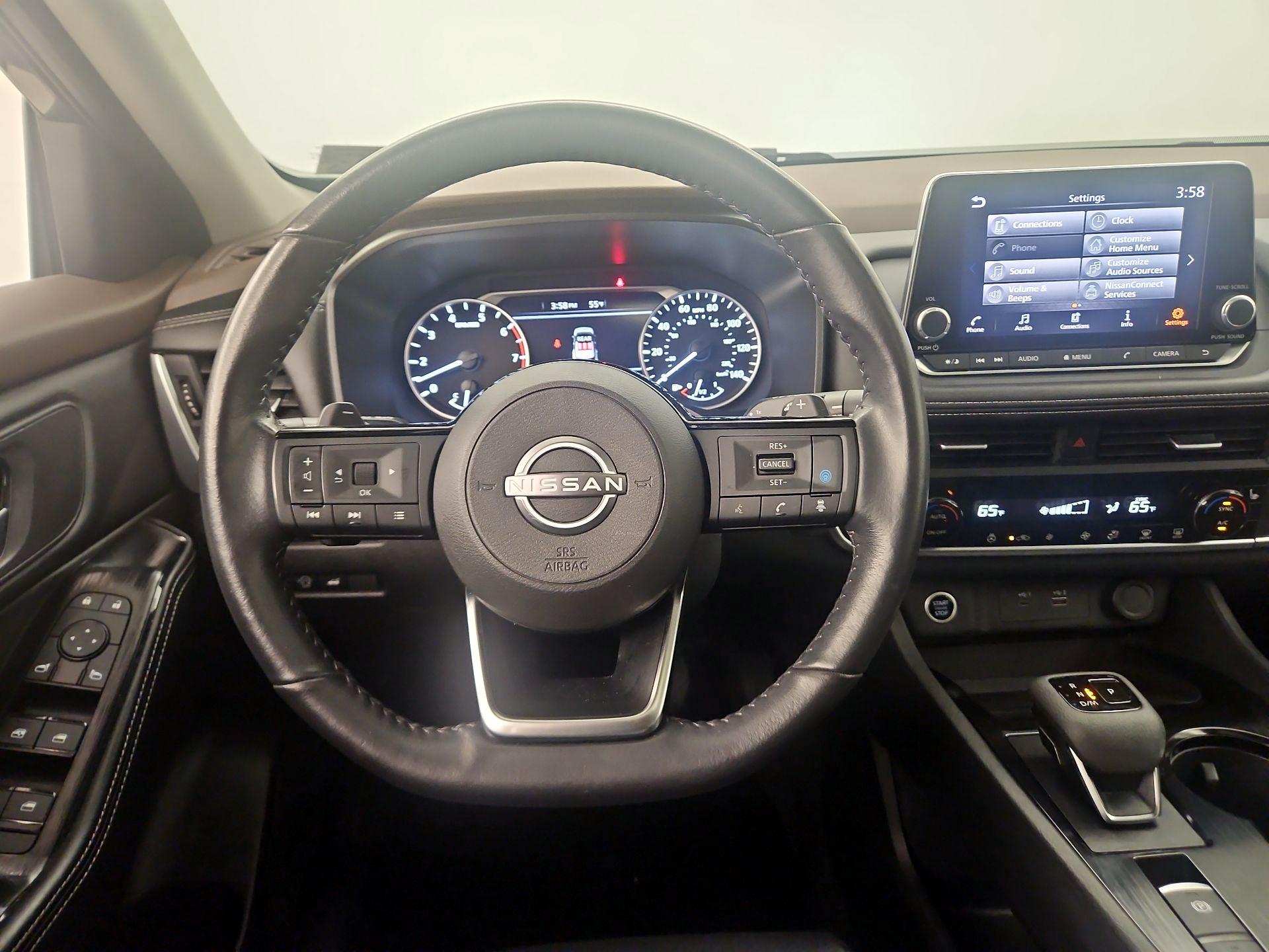 Thumbnail: 2023 Nissan Rogue - 10