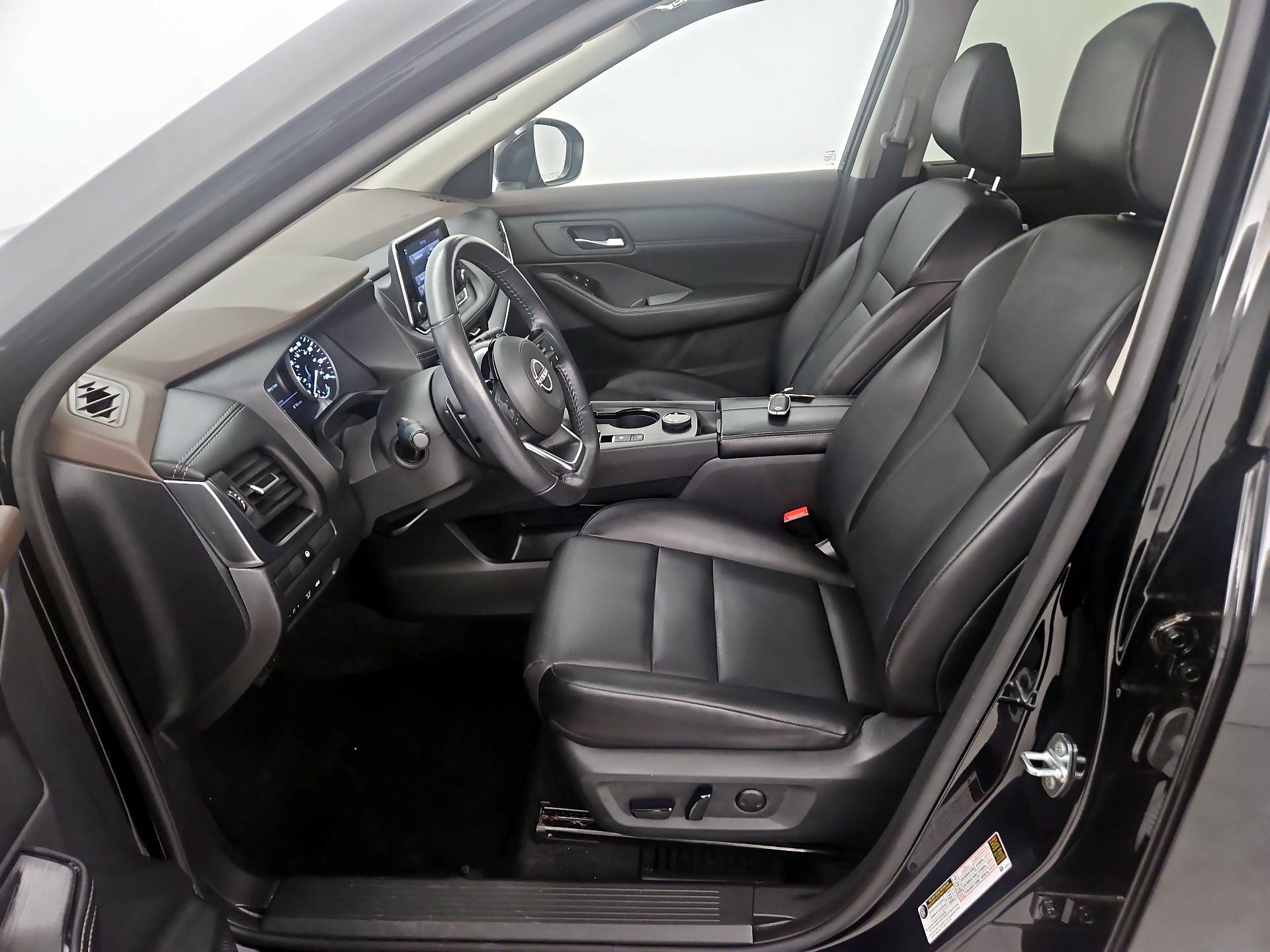 Thumbnail: 2023 Nissan Rogue - 11