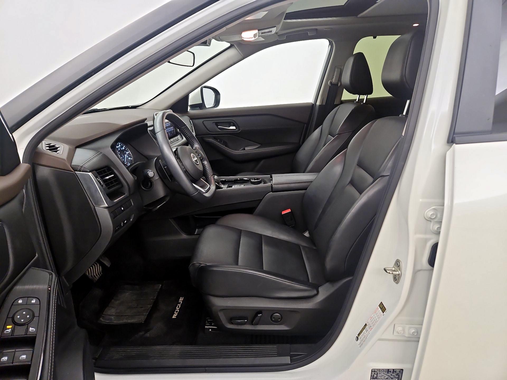Thumbnail: 2023 Nissan Rogue - 11