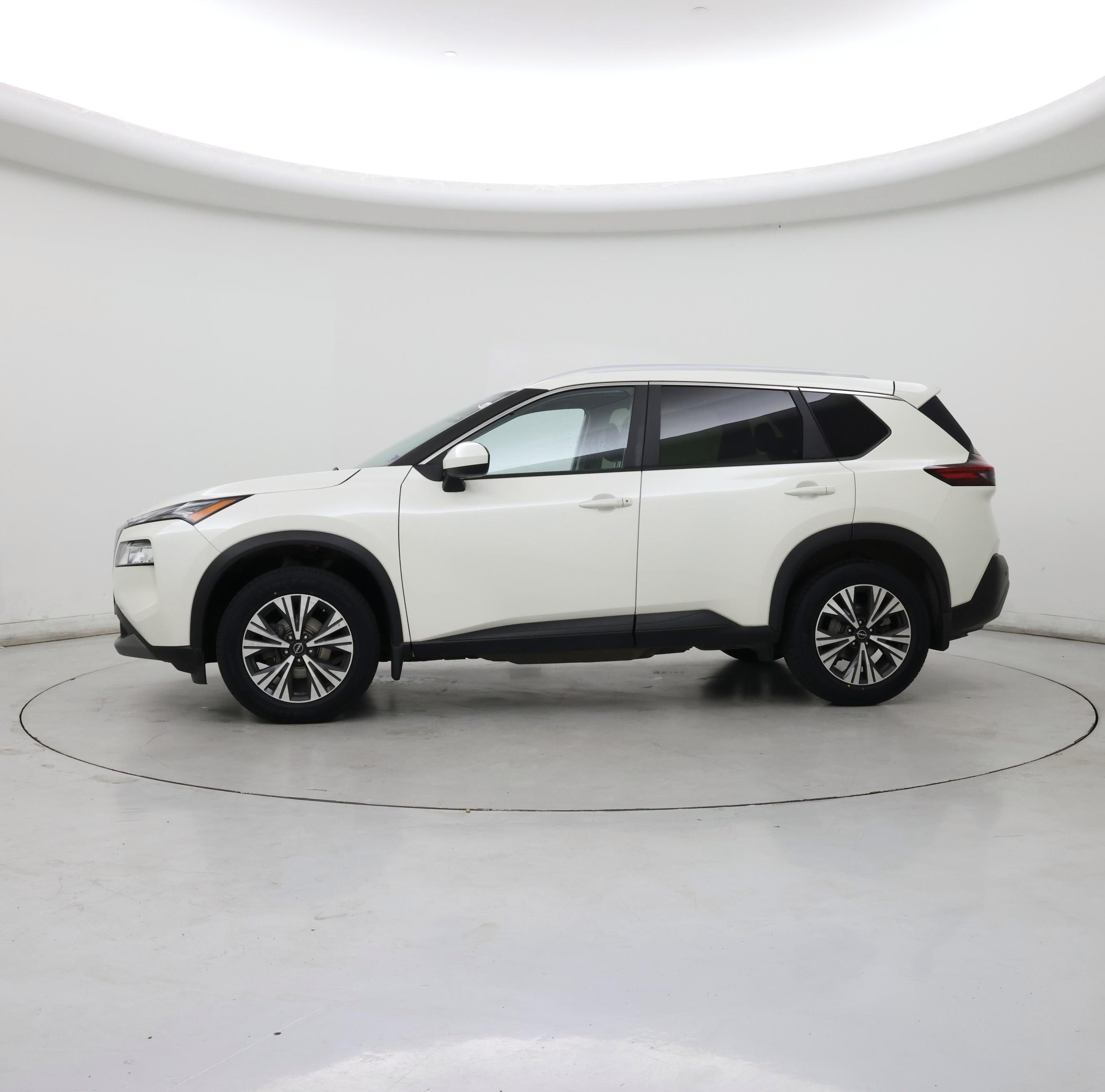 Thumbnail: 2023 Nissan Rogue - 3