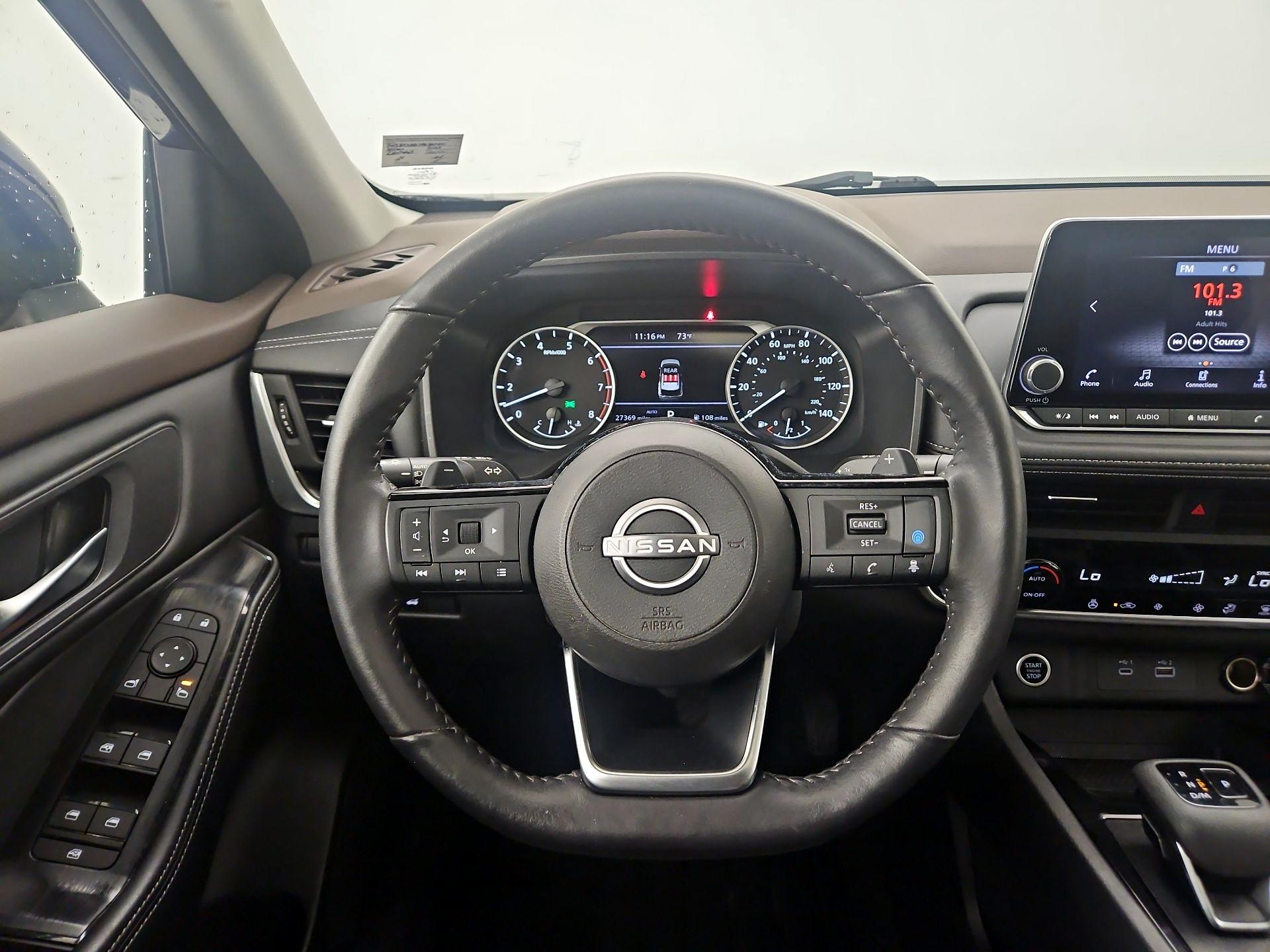 Thumbnail: 2023 Nissan Rogue - 10