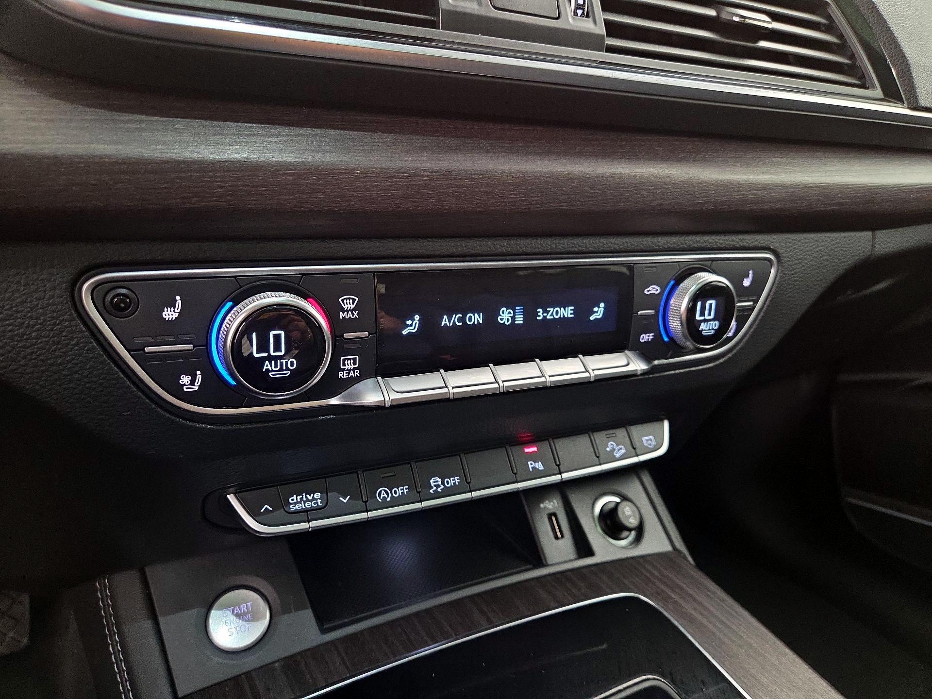 Thumbnail: 2021 Audi Q5 - 17