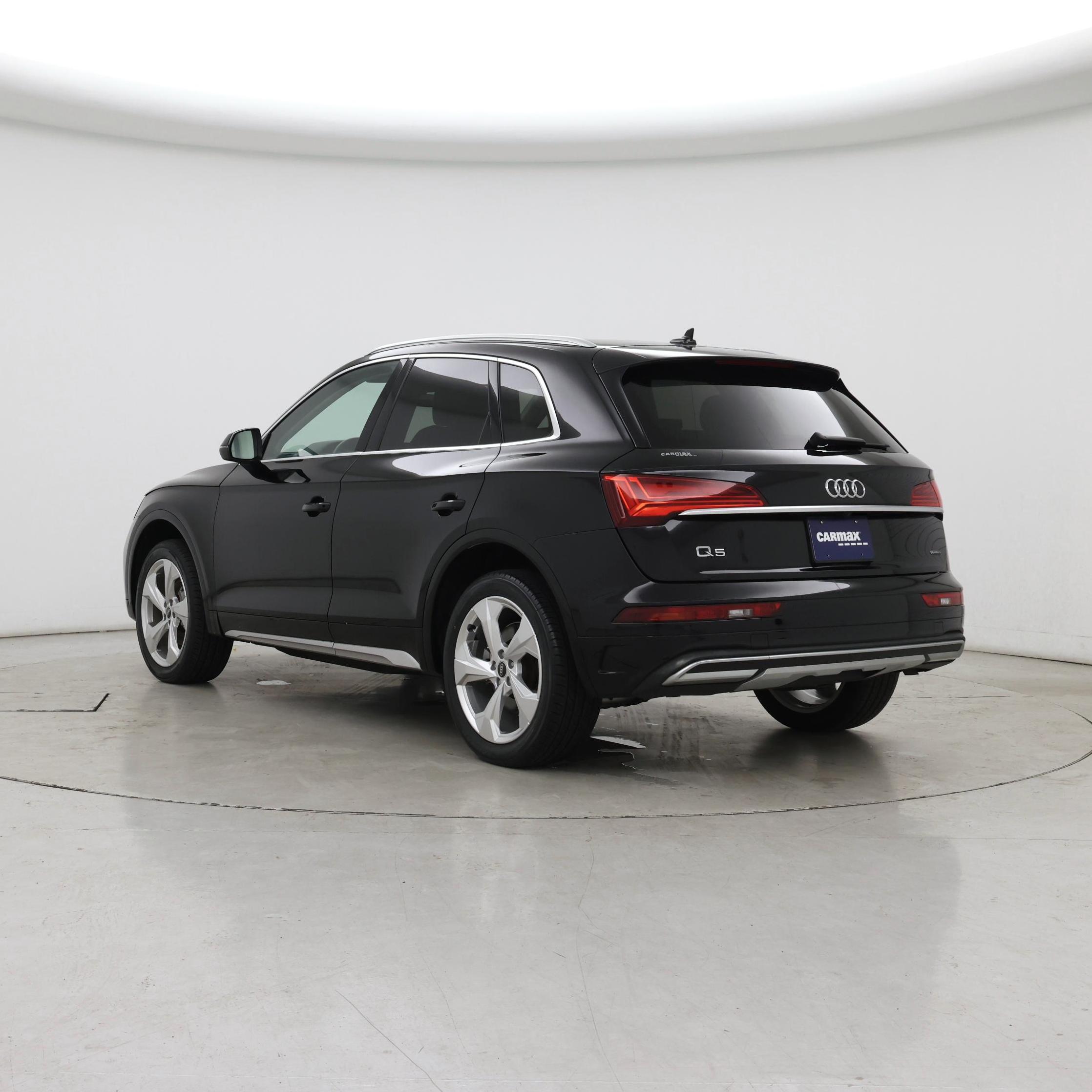 Thumbnail: 2021 Audi Q5 - 2