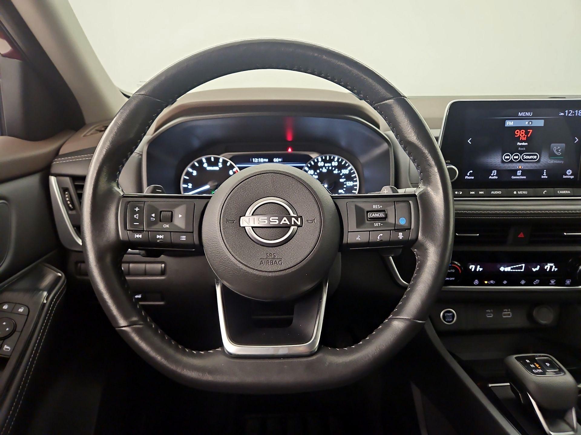 Thumbnail: 2023 Nissan Rogue - 10