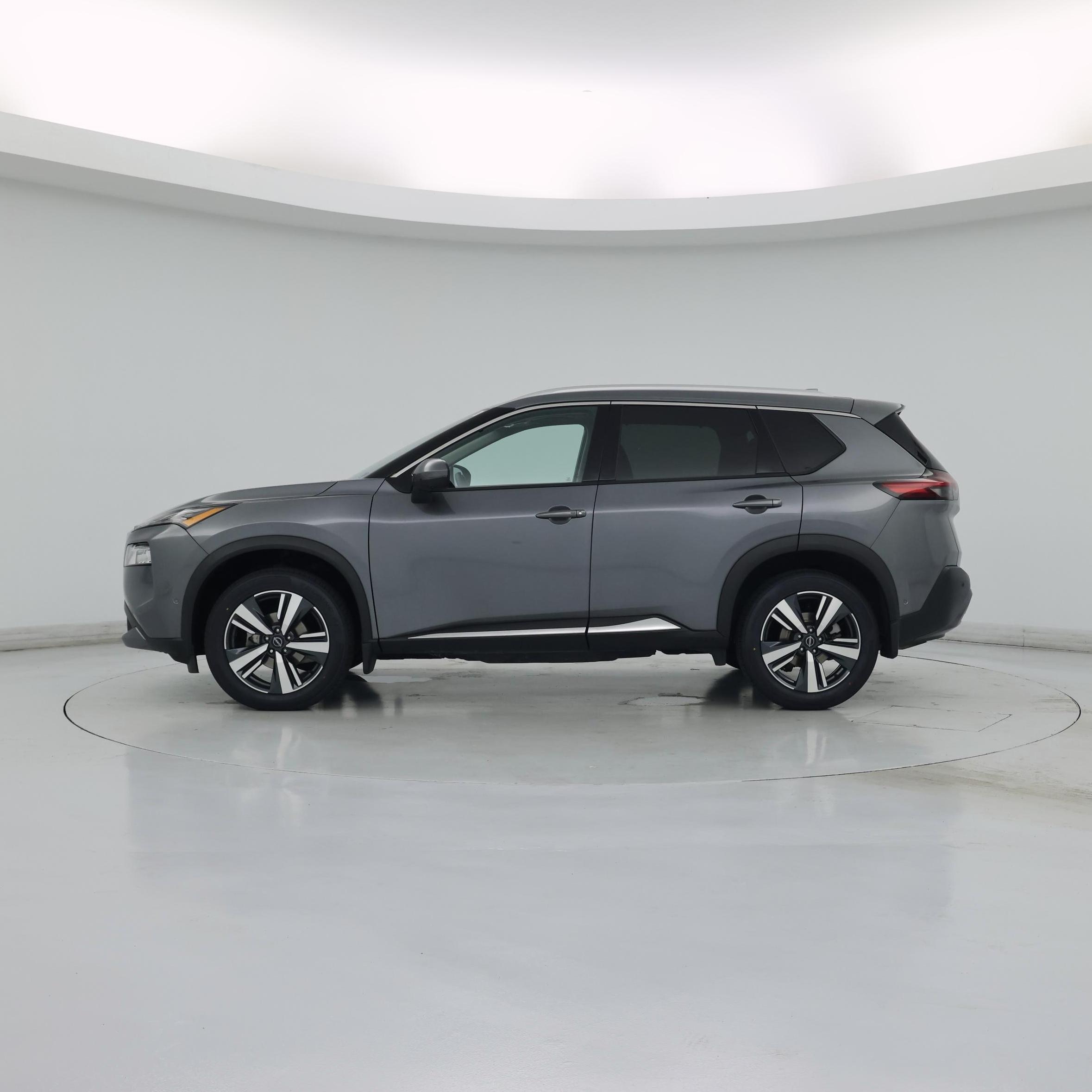Thumbnail: 2023 Nissan Rogue - 3