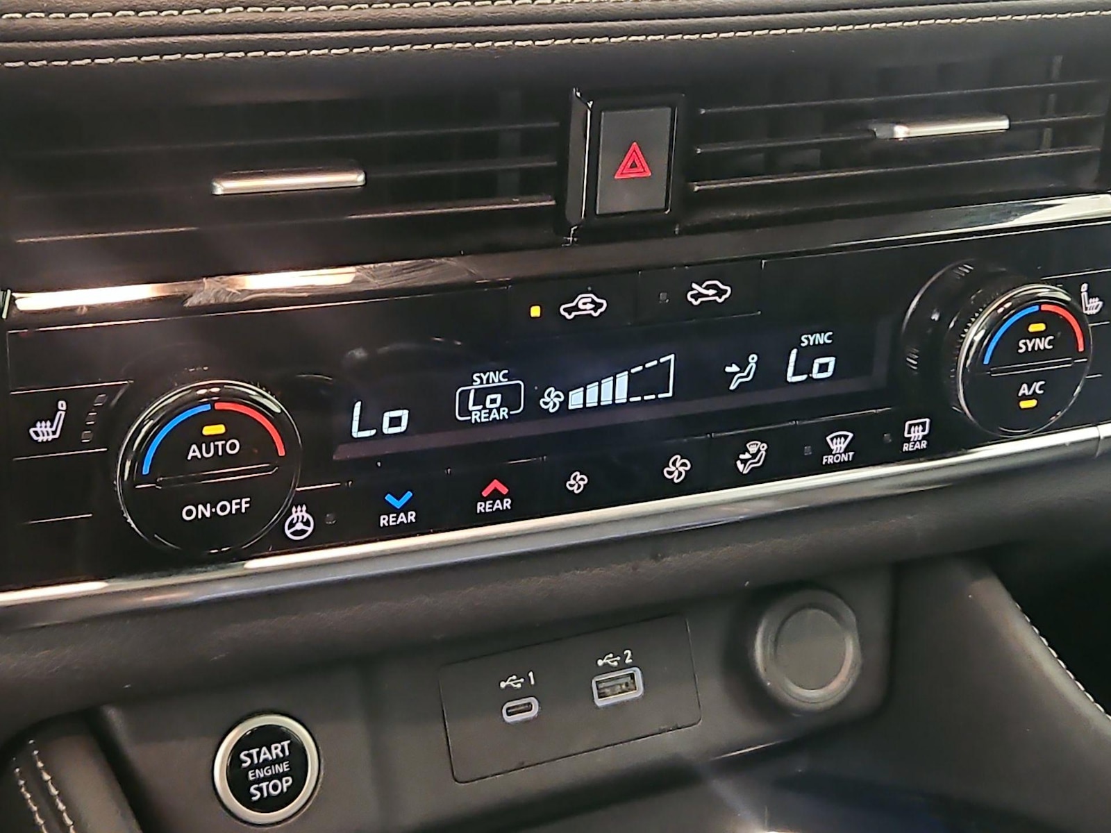 2023 Nissan Rogue Platinum - Photo 18