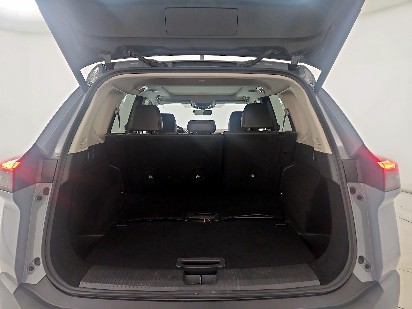 2023 Nissan Rogue Platinum - Photo 23