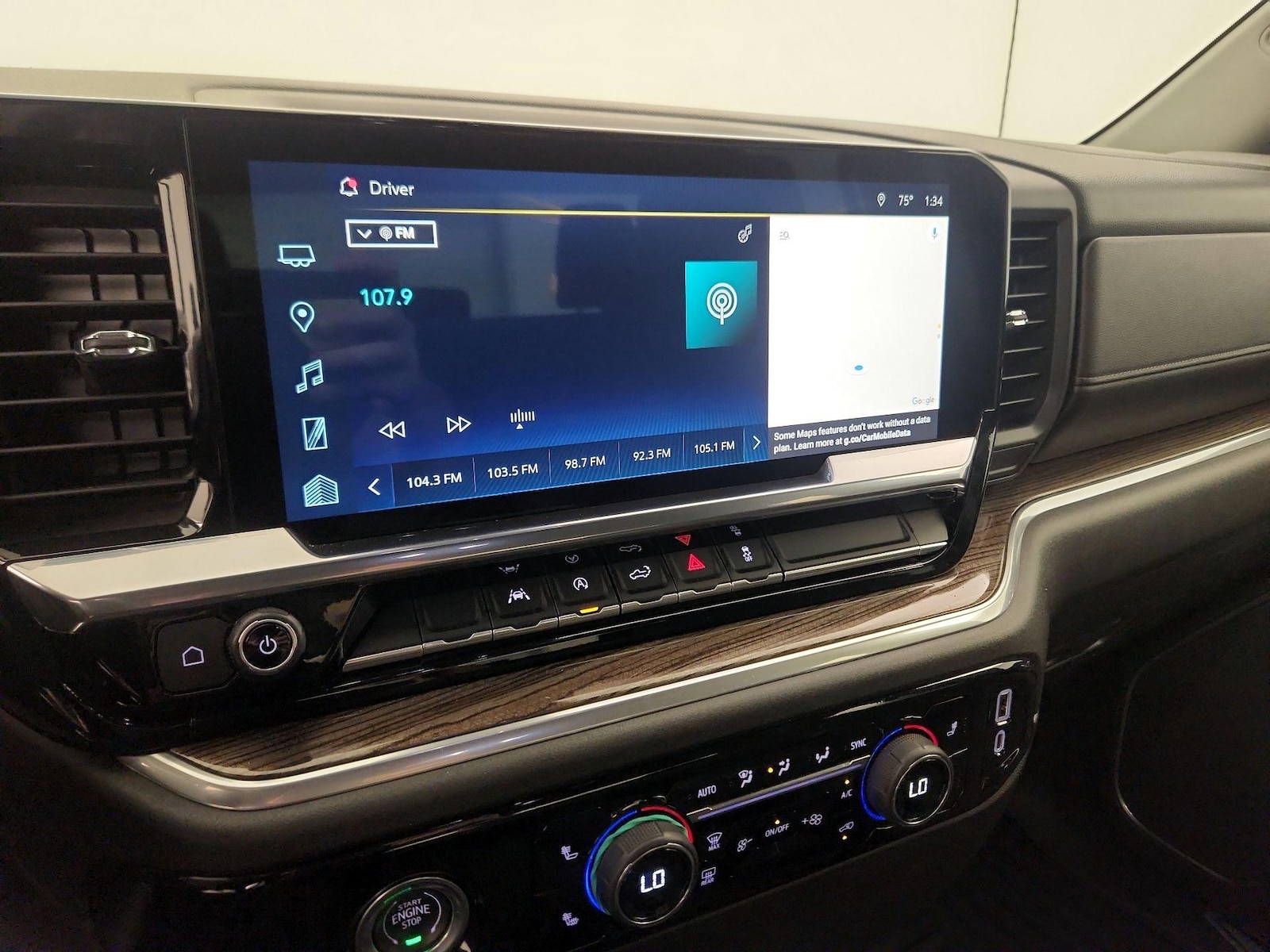 2022 Chevrolet Silverado 1500 LT - Photo 14